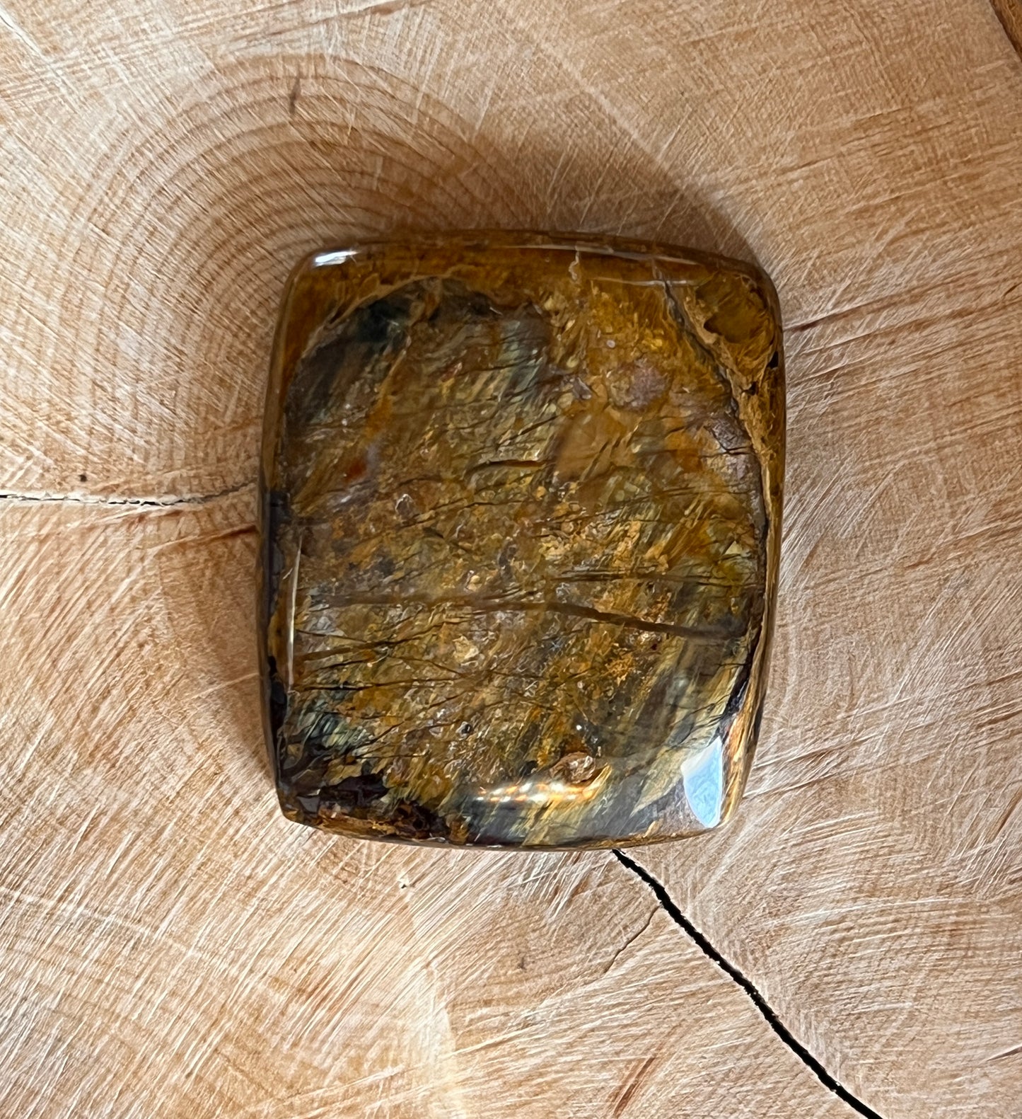 Nellite n°2 (3,4cm x 2,9cm)