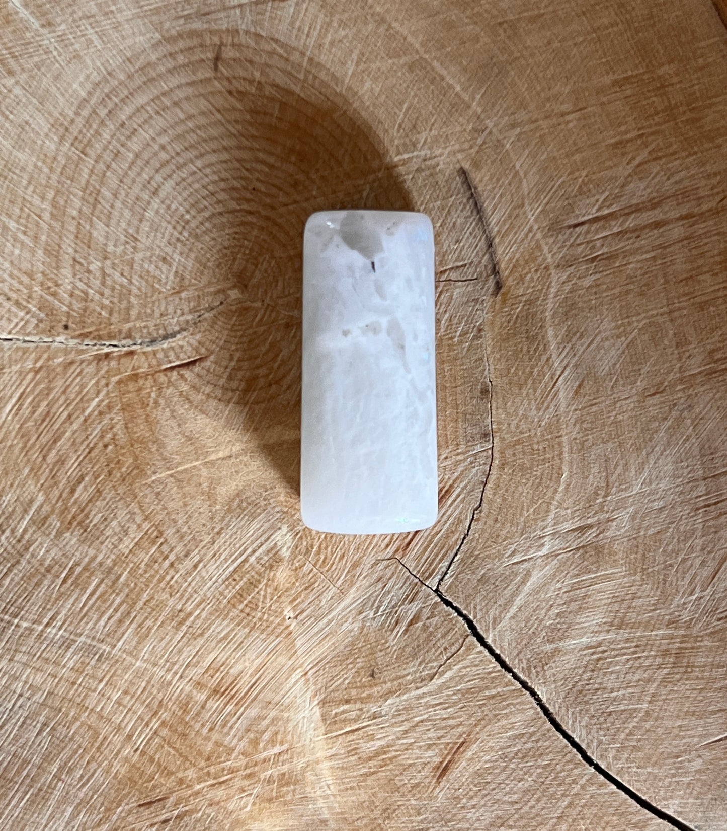 Pierre de Lune n°4 (2,4cm x 1cm)