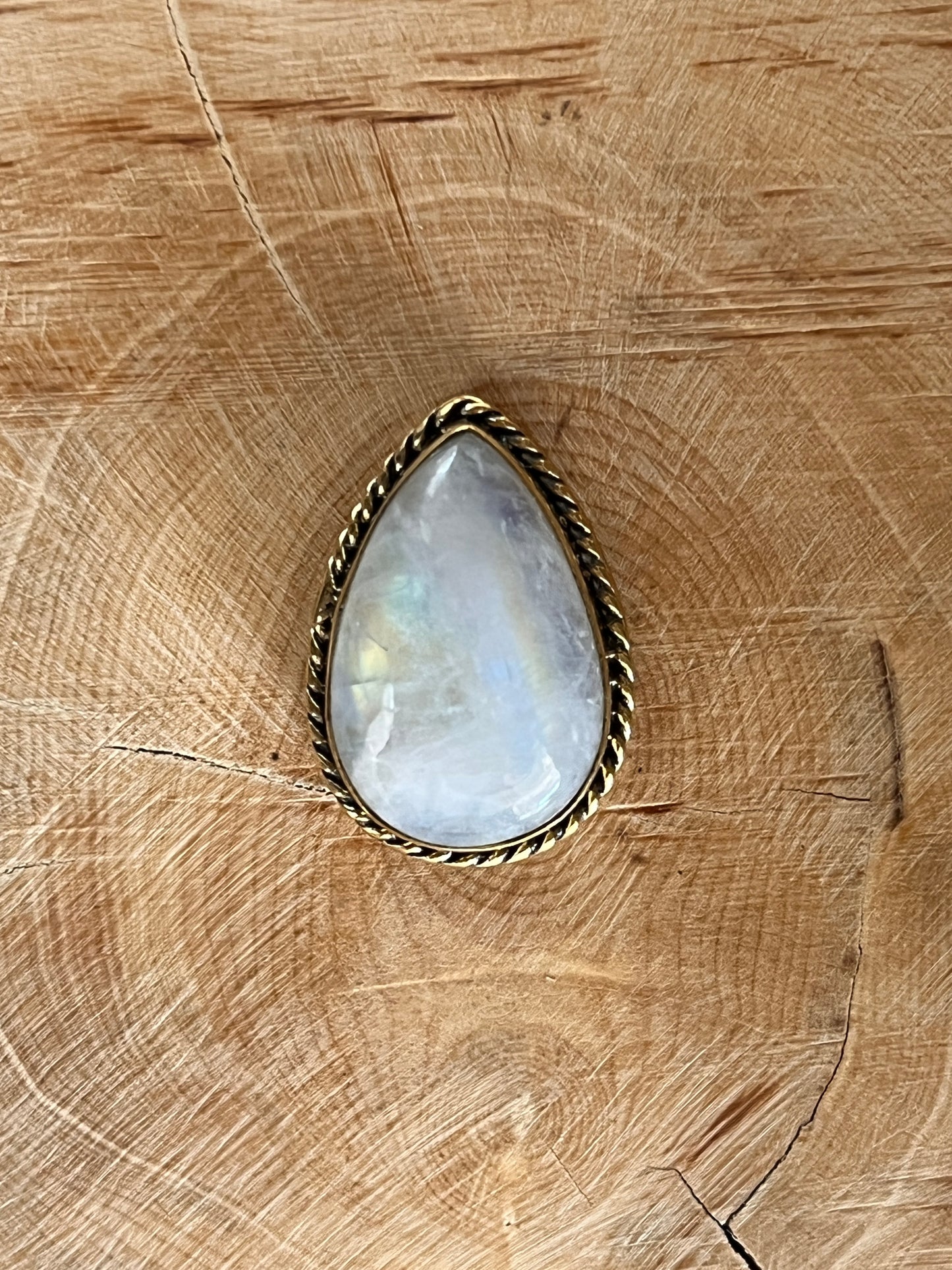 Pierre de lune sertie doré n°D3 (2,1cm x 1,7cm)