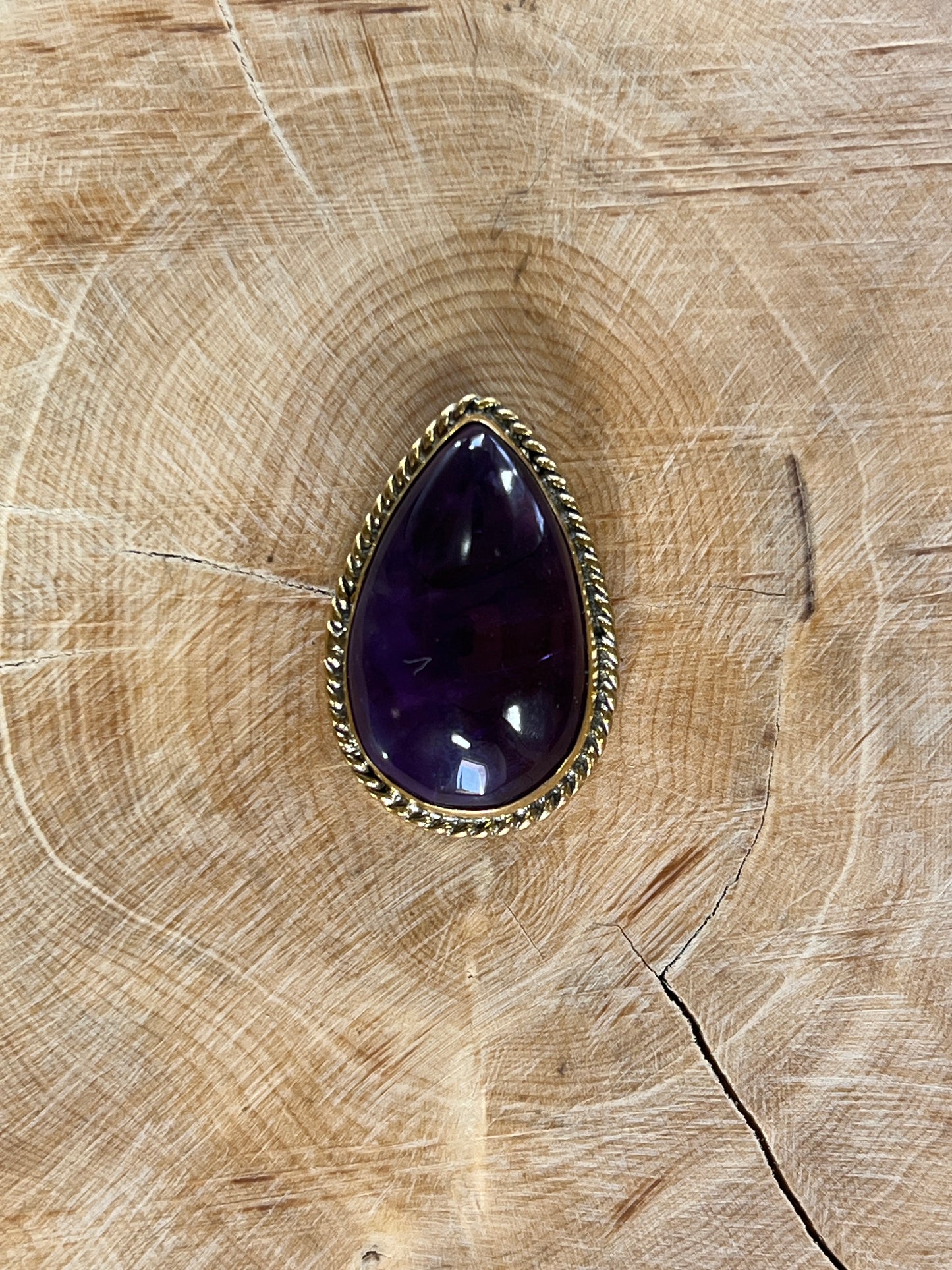 Améthyste sertie doré n°D2 (2,7cm x 1,7cm)