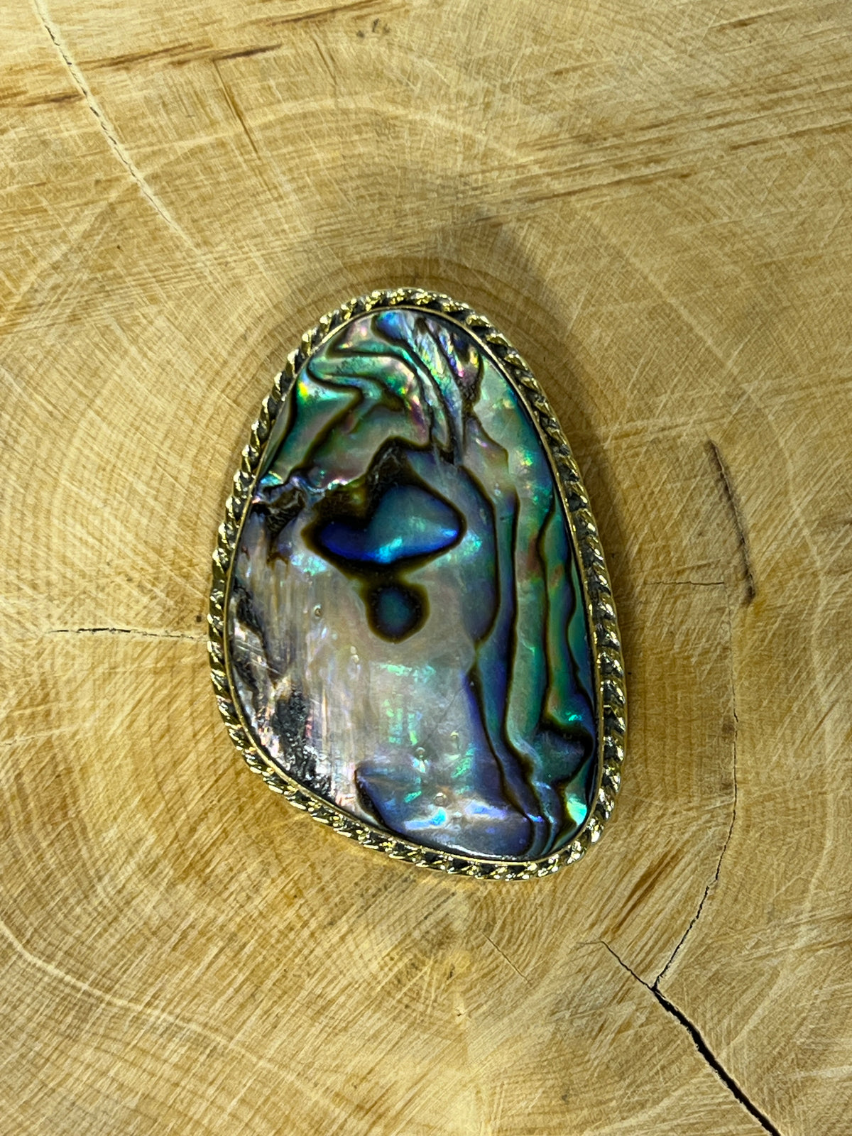Abalone Shell sertie doré n°D4 (3,6cm x 2,4cm)