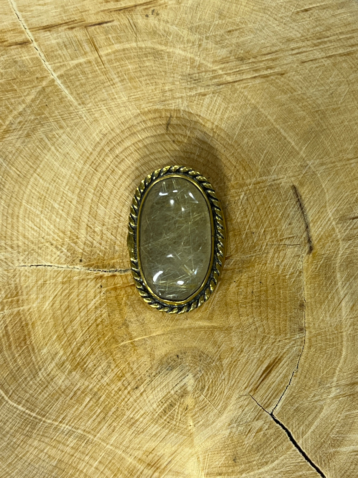 Quartz Rutile sertie doré n°D1 (2,1cm x 1,4cm)