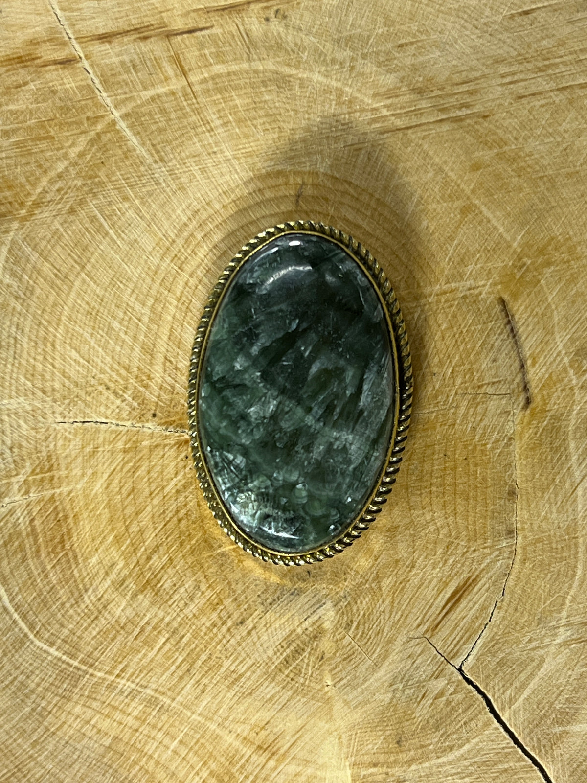 Séraphinite sertie doré n°D4 (3cm x 2cm)