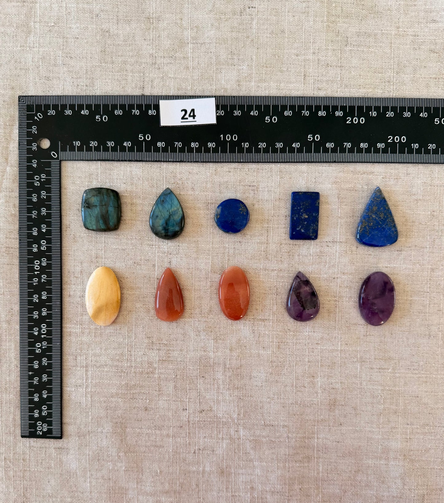 Lot de 10 pierres - N°24