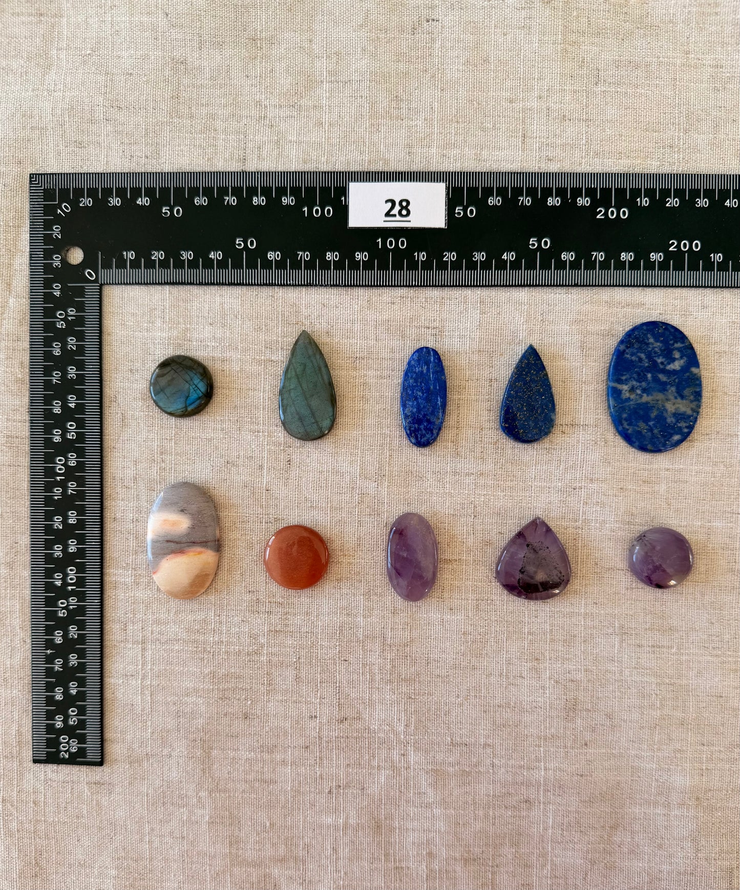 Lot de 10 pierres - N°28