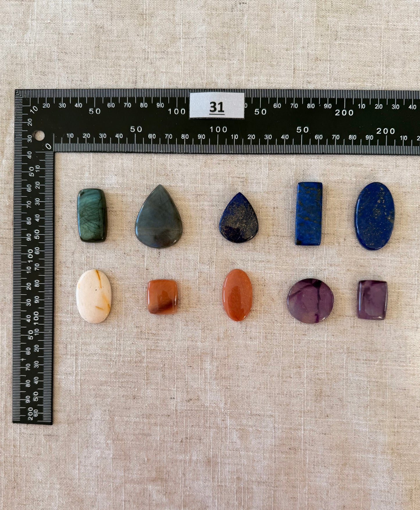 Lot de 10 pierres - N°31