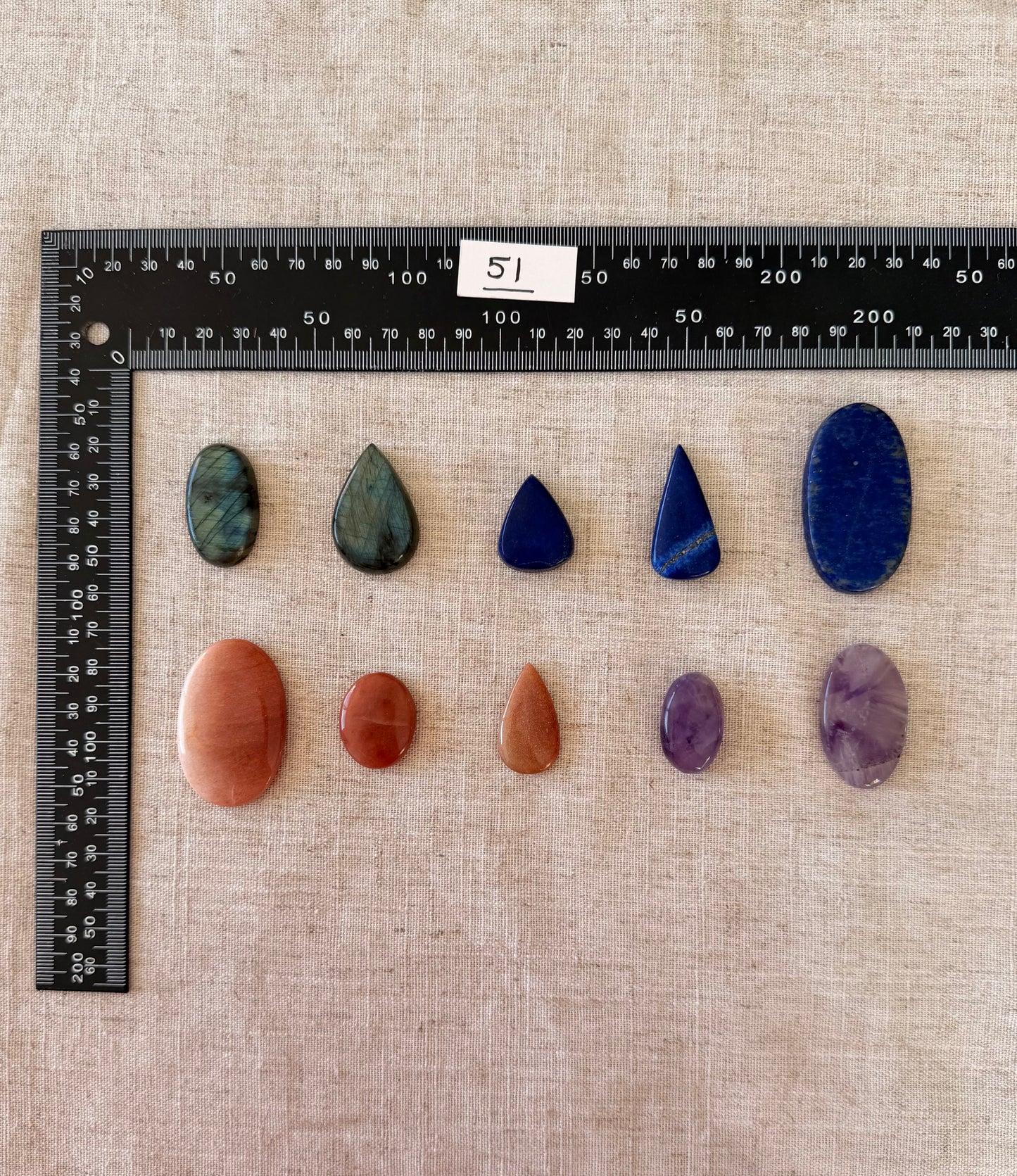 Lot de 10 pierres - N°51