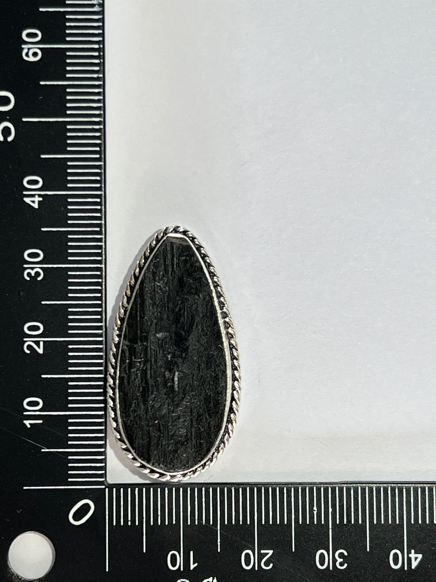 Tourmaline sertie argenté n°A3 (3,4cm x 1,9cm)