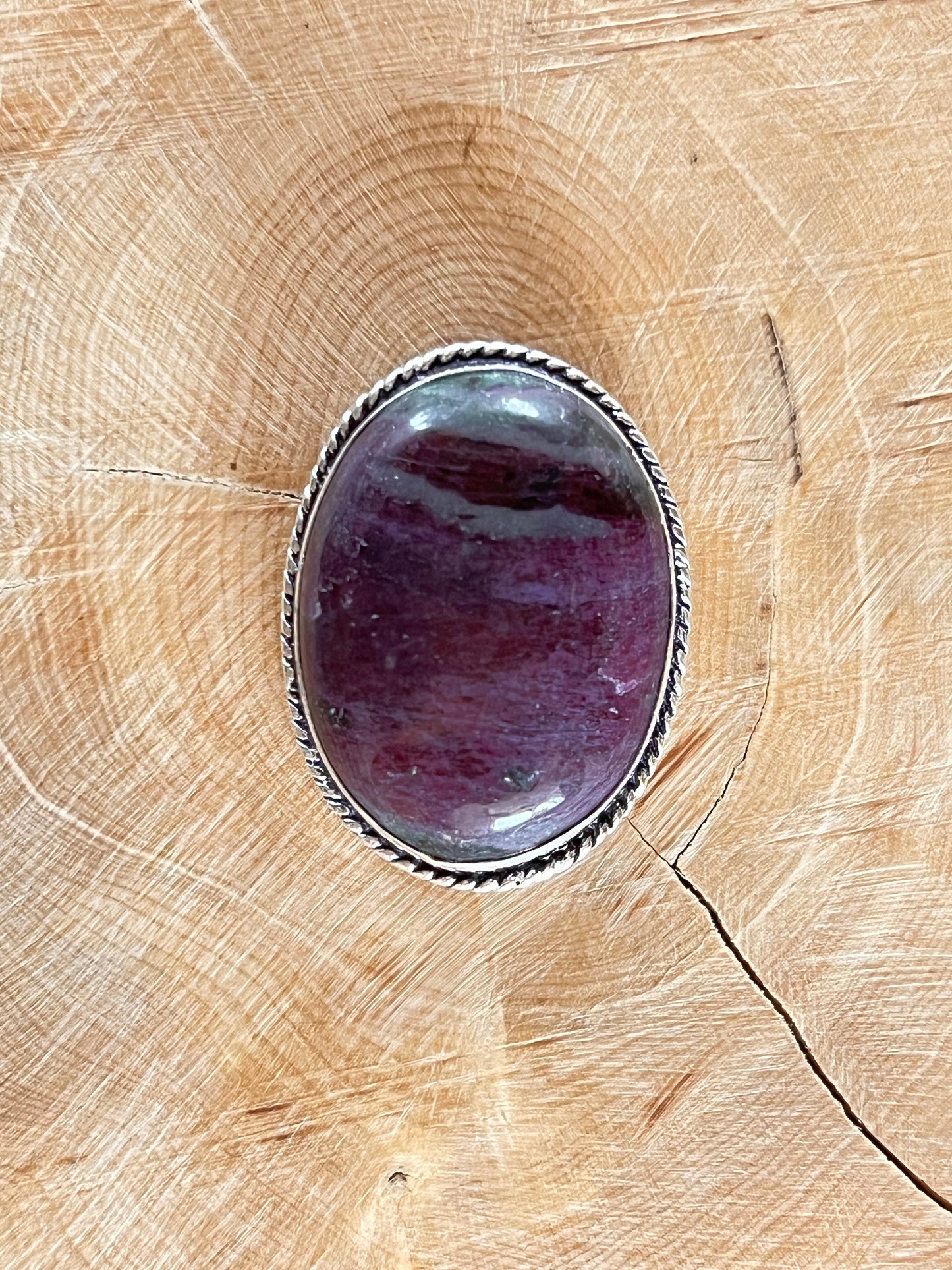 Zoïsite Rubis sertie argenté n°A2 (3,2cm x 2,4cm)