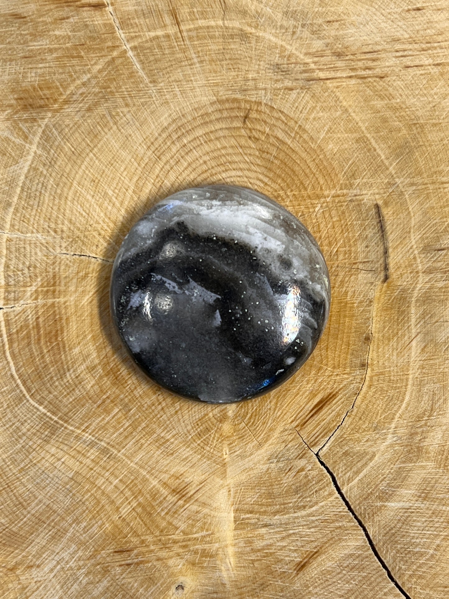 Calcite Zèbre n°3 ( 2,8 cm de diamètre)