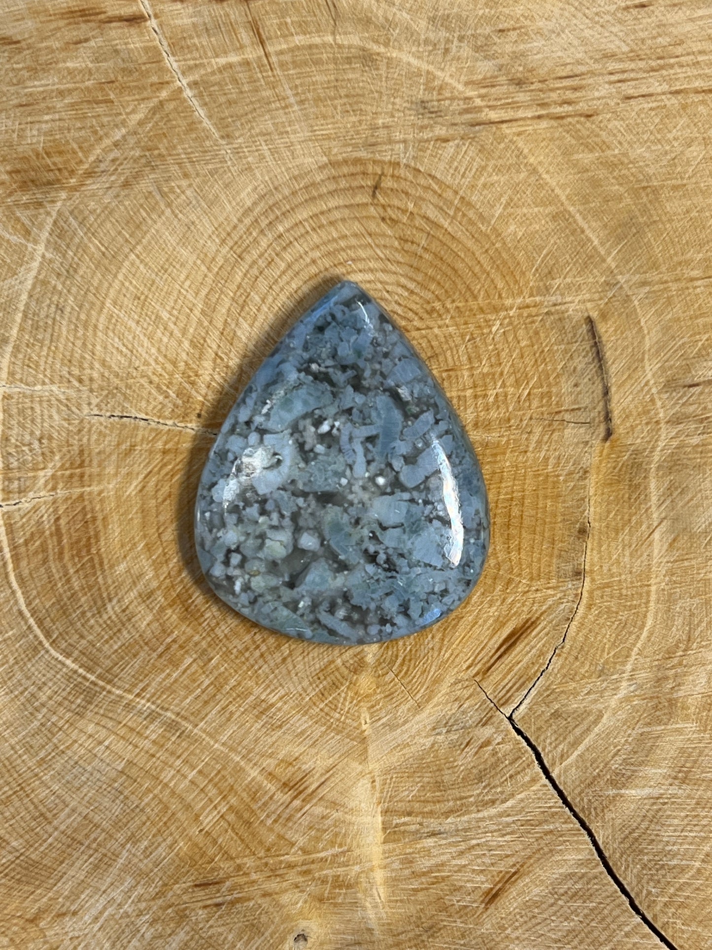 Opale Calcédoine n°3 (3,4 cm x 2,4 cm)