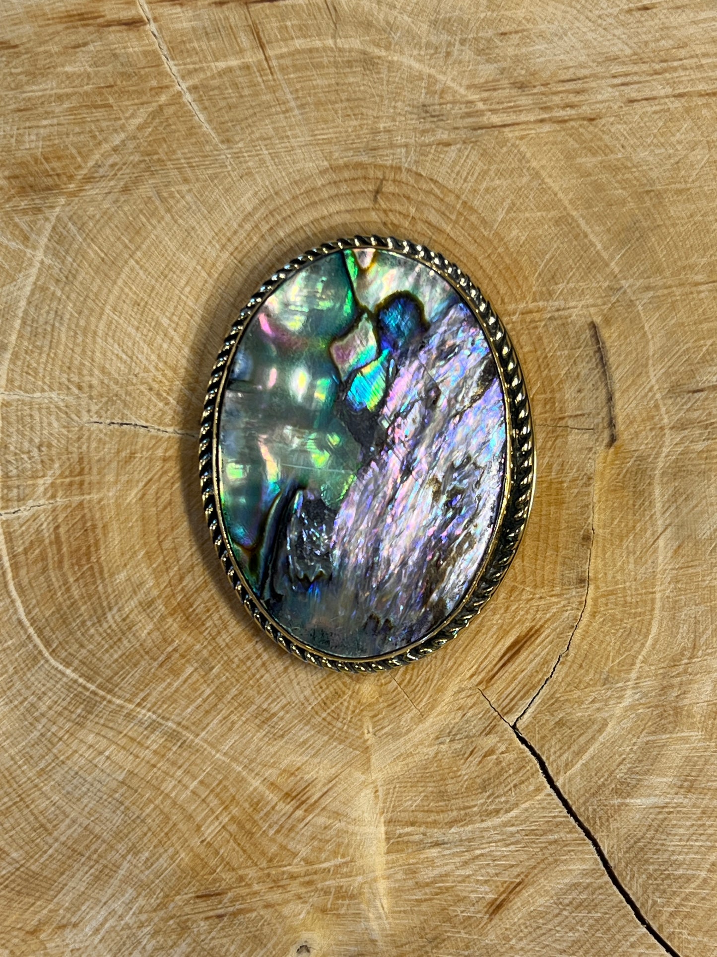 Abalone Shell sertie doré n°D3 (3,5cm x 2,7cm)