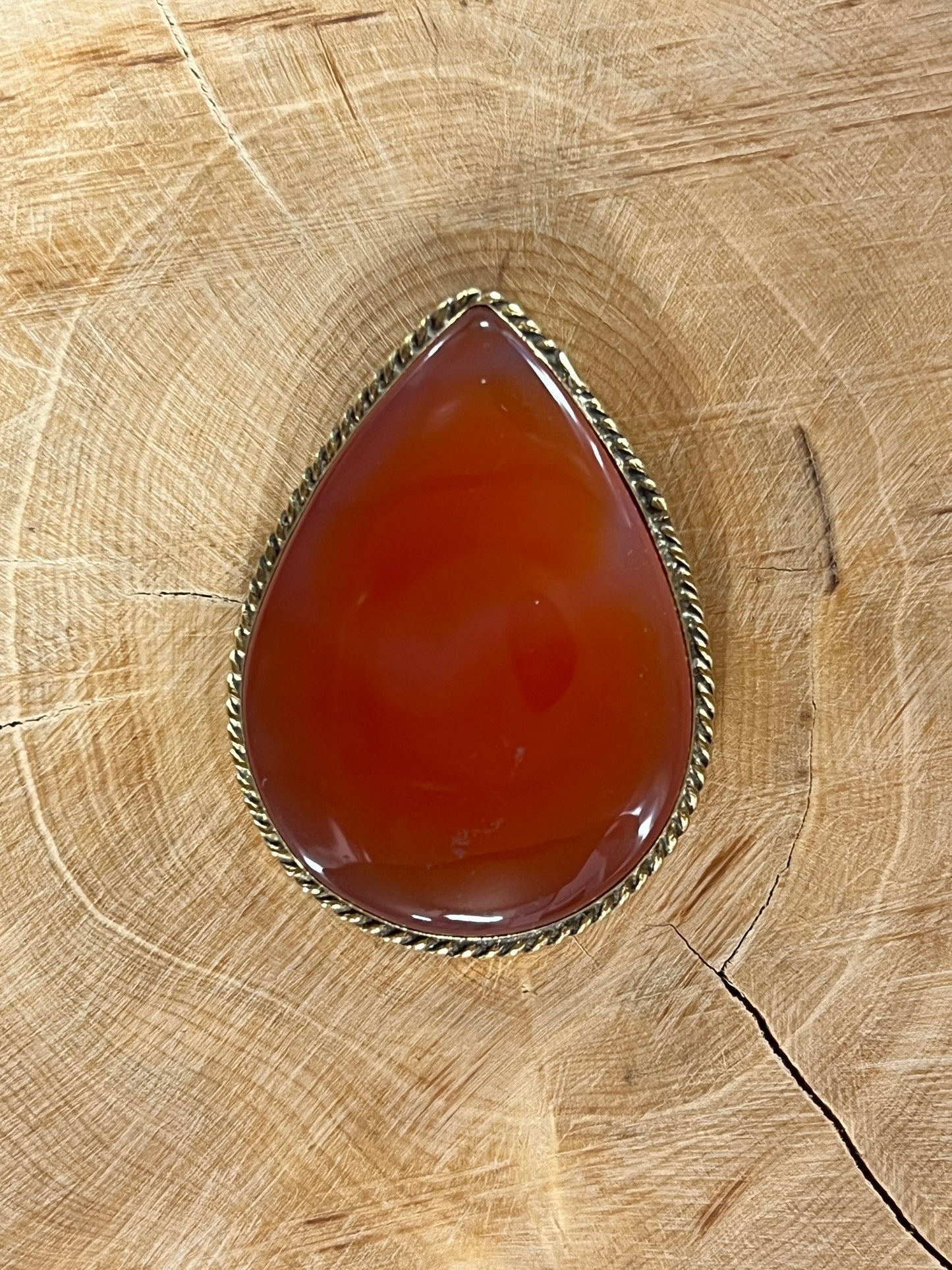 Cornaline sertie doré n°D1 (4cm x 2,8cm)