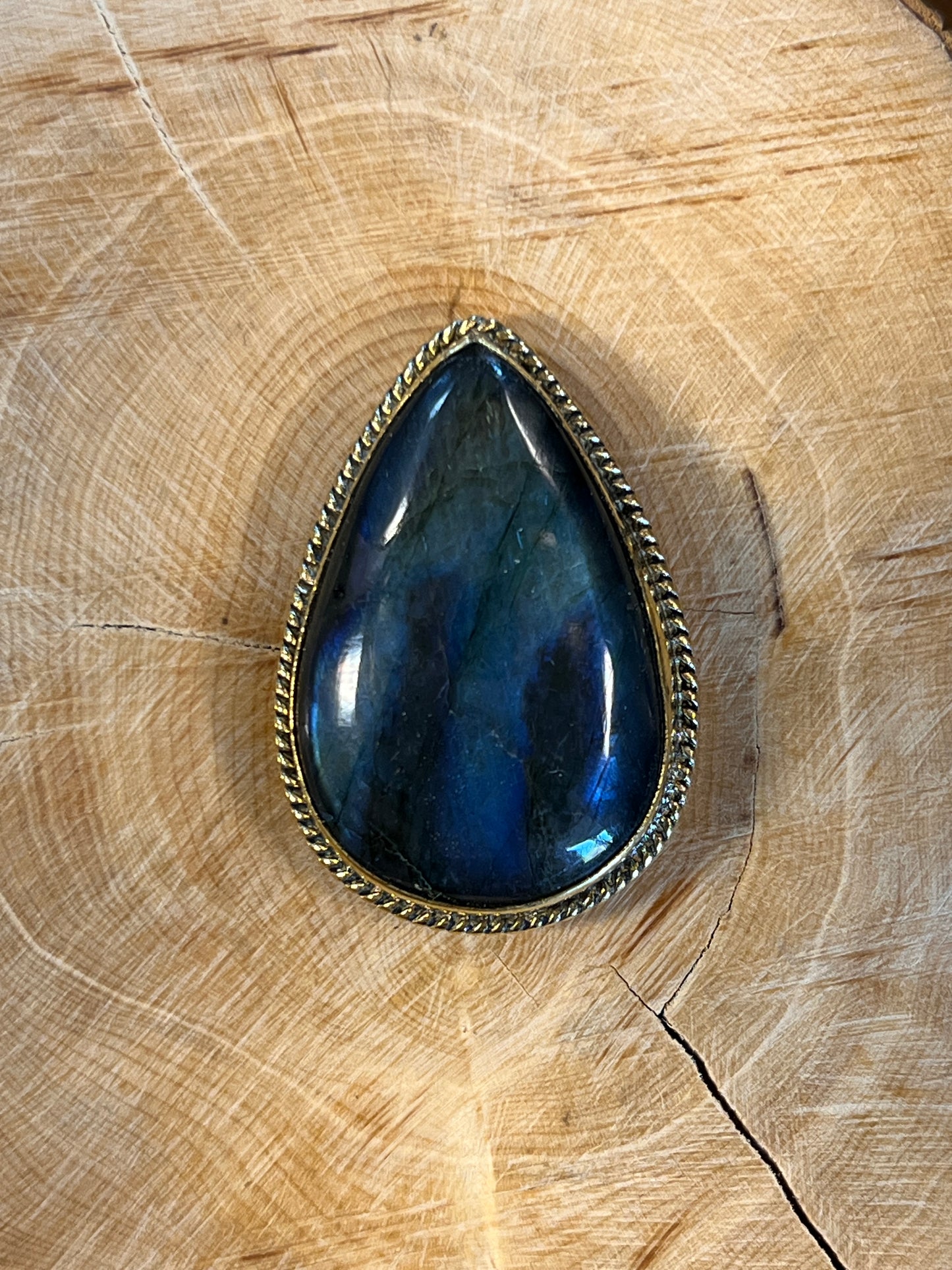 Labradorite sertie doré n°D1 (3,6cm x 2,4cm)