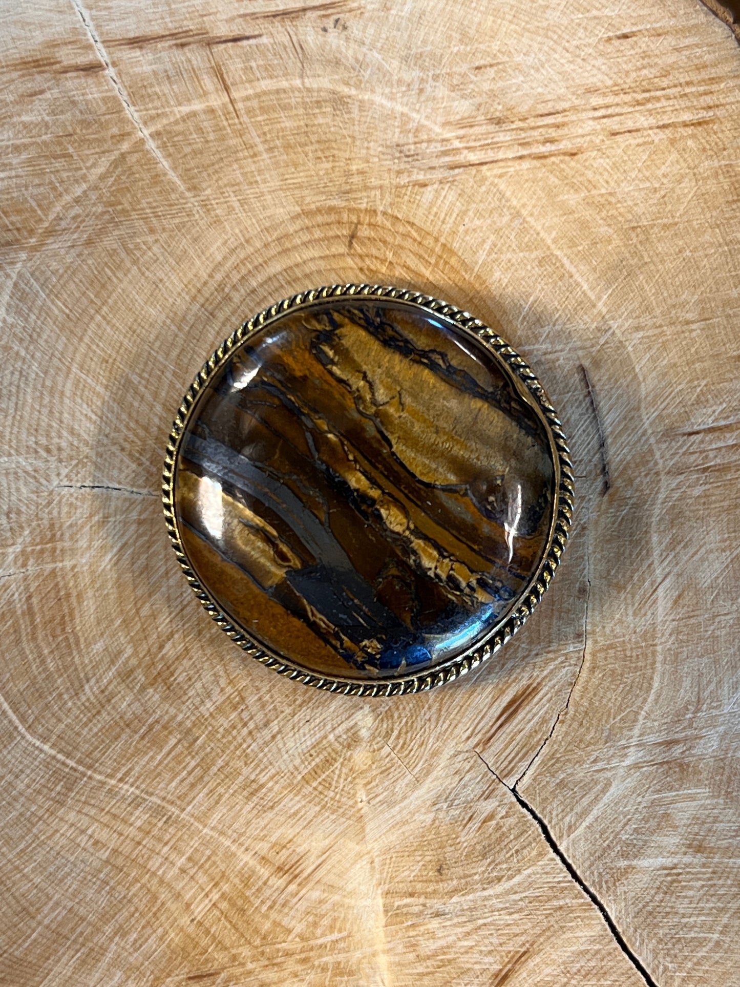 Oeil de Tigre sertie doré n°D1 (3,1cm de diamètre)