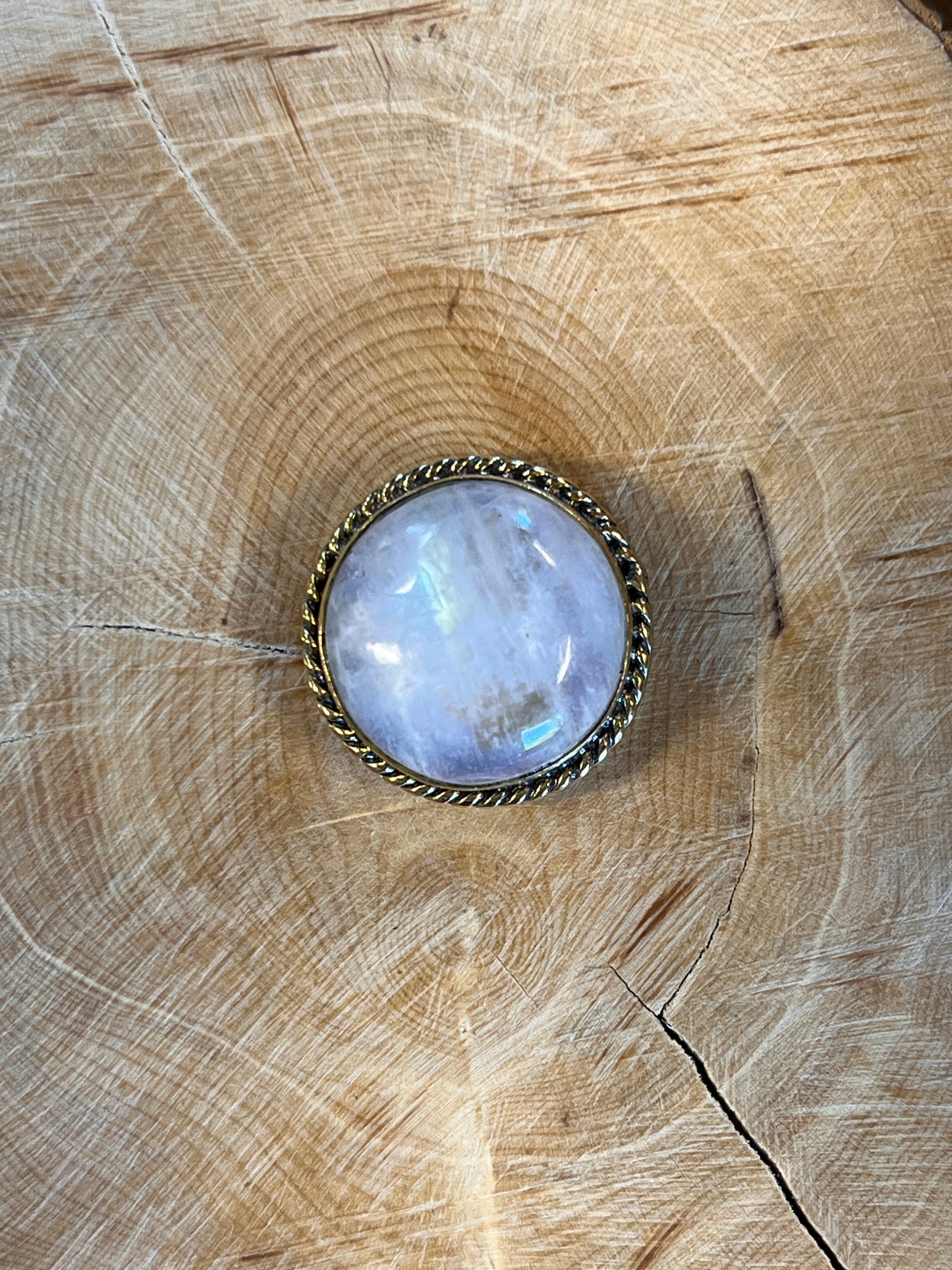 Pierre de lune sertie doré n°D5 (2,1cm de diamètre)