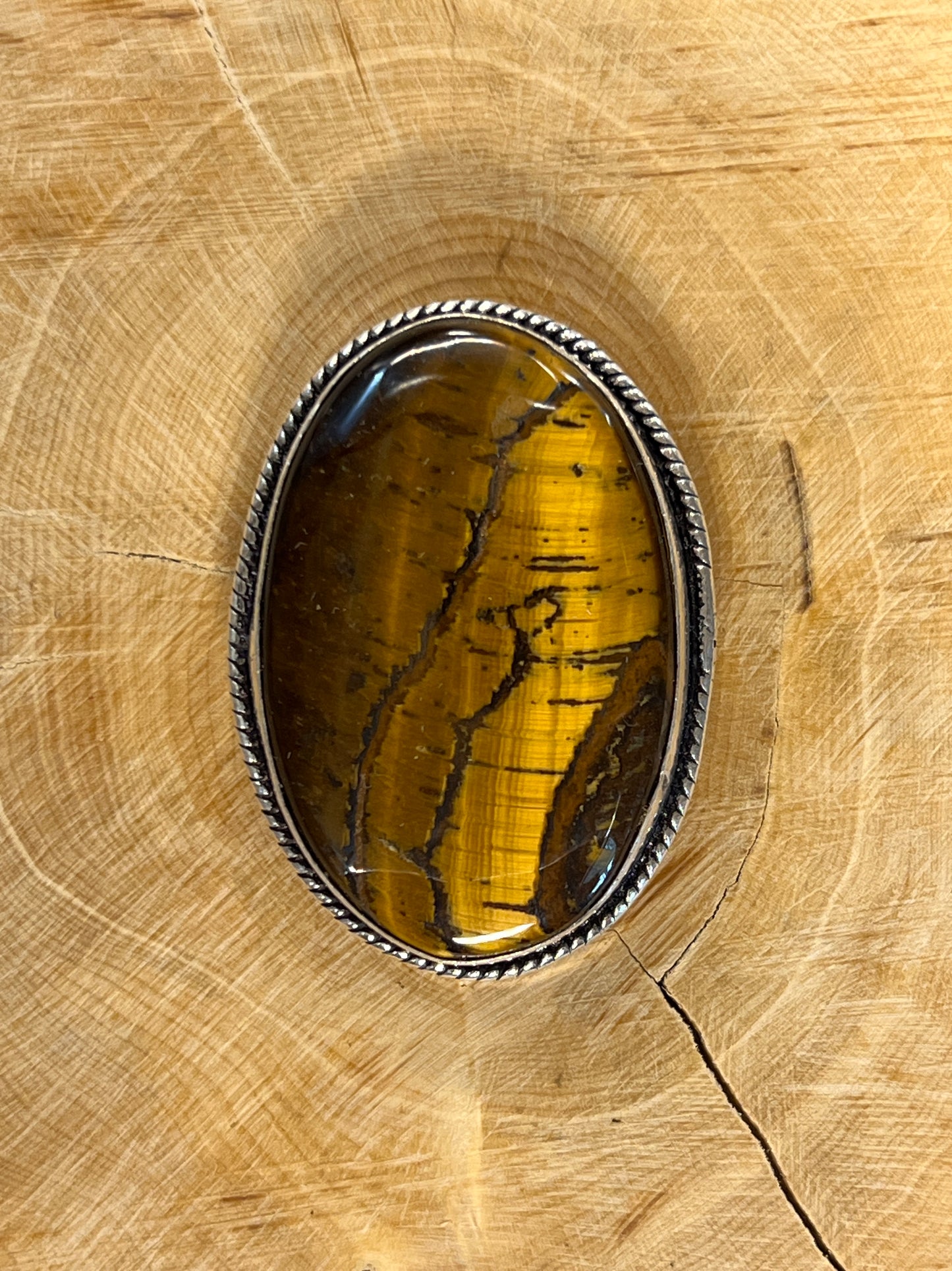 Oeil de Tigre sertie argenté n°A4 (3,9cm x 2,8cm)