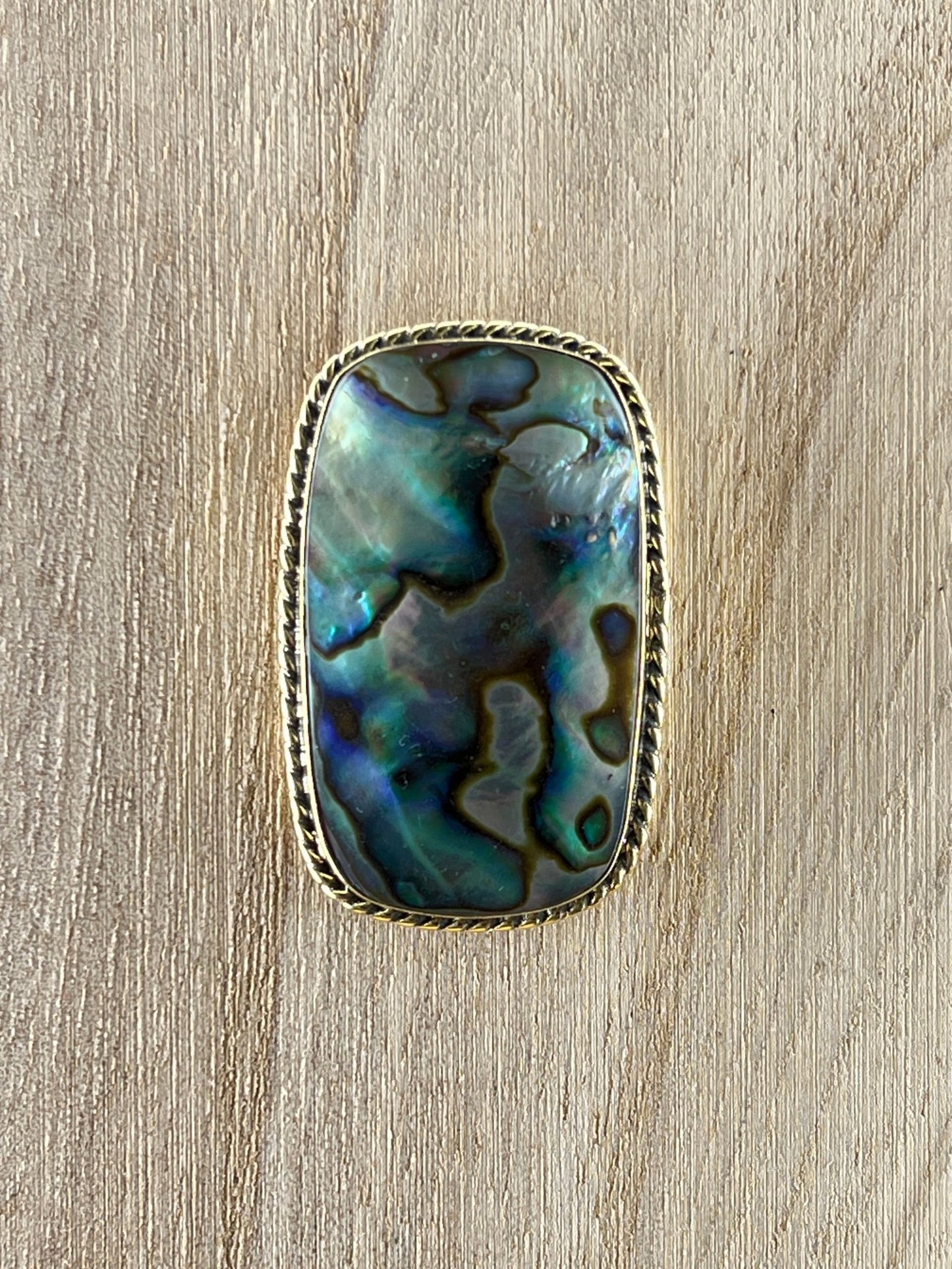 Abalone Shell sertie doré n°D5 (3,9cm x 2,5cm) - Solyluna Macramé
