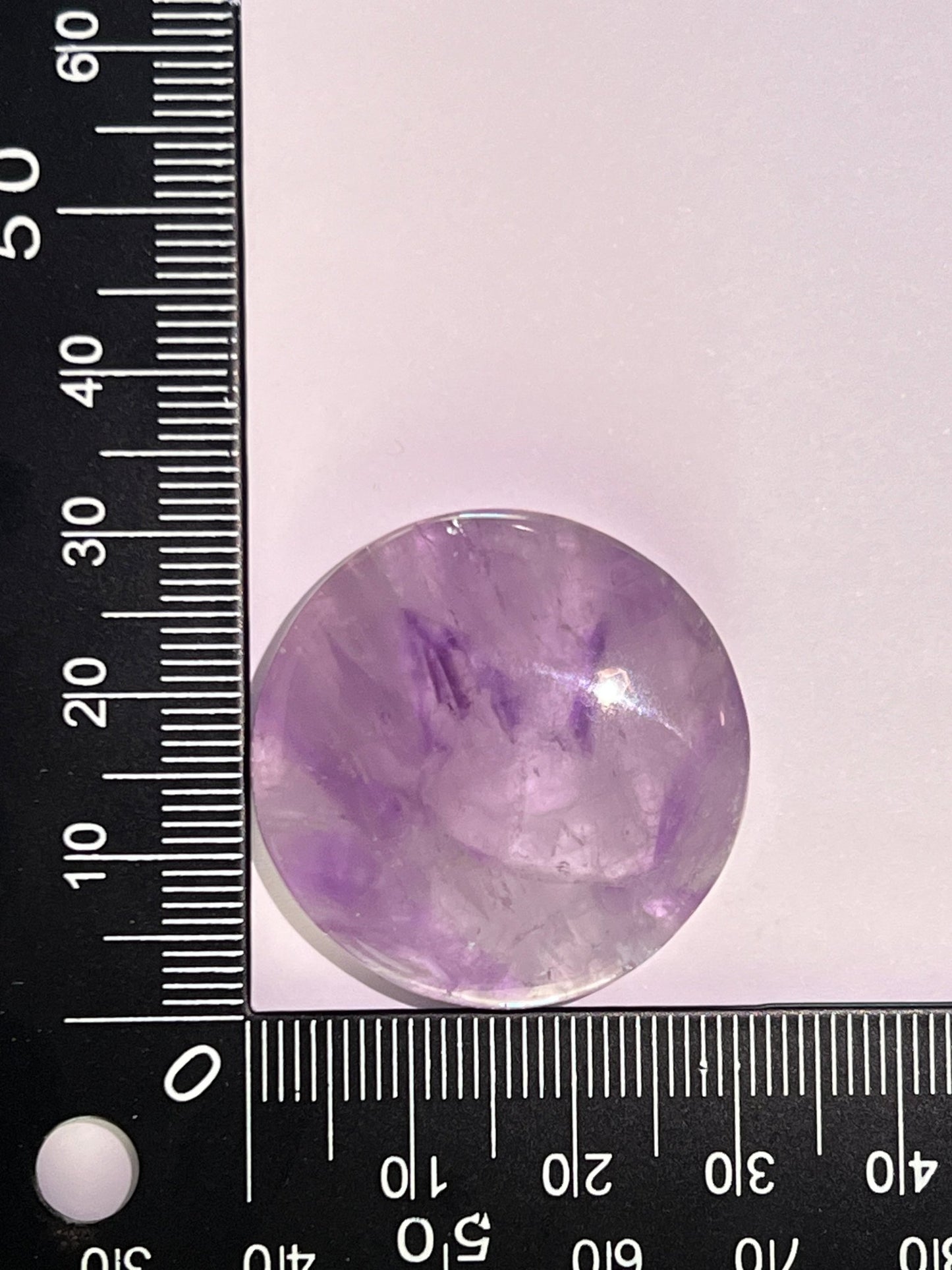 Améthyste n°2 (3,08 cm de diamètre) - Solyluna Macramé