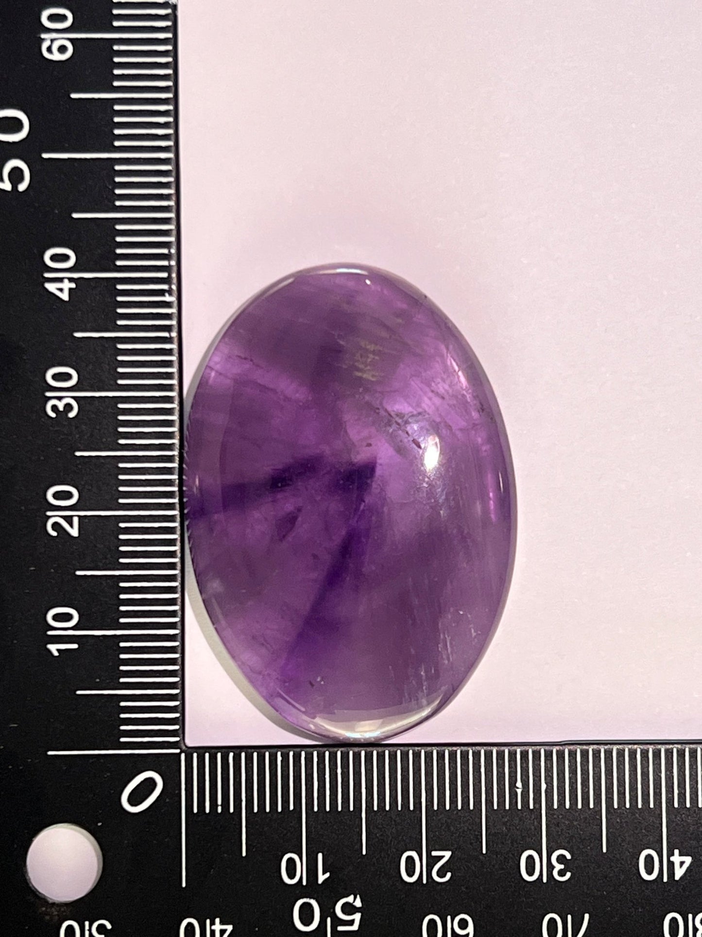 Améthyste n°3 (4,06 cm x 2,8 cm) - Solyluna Macramé