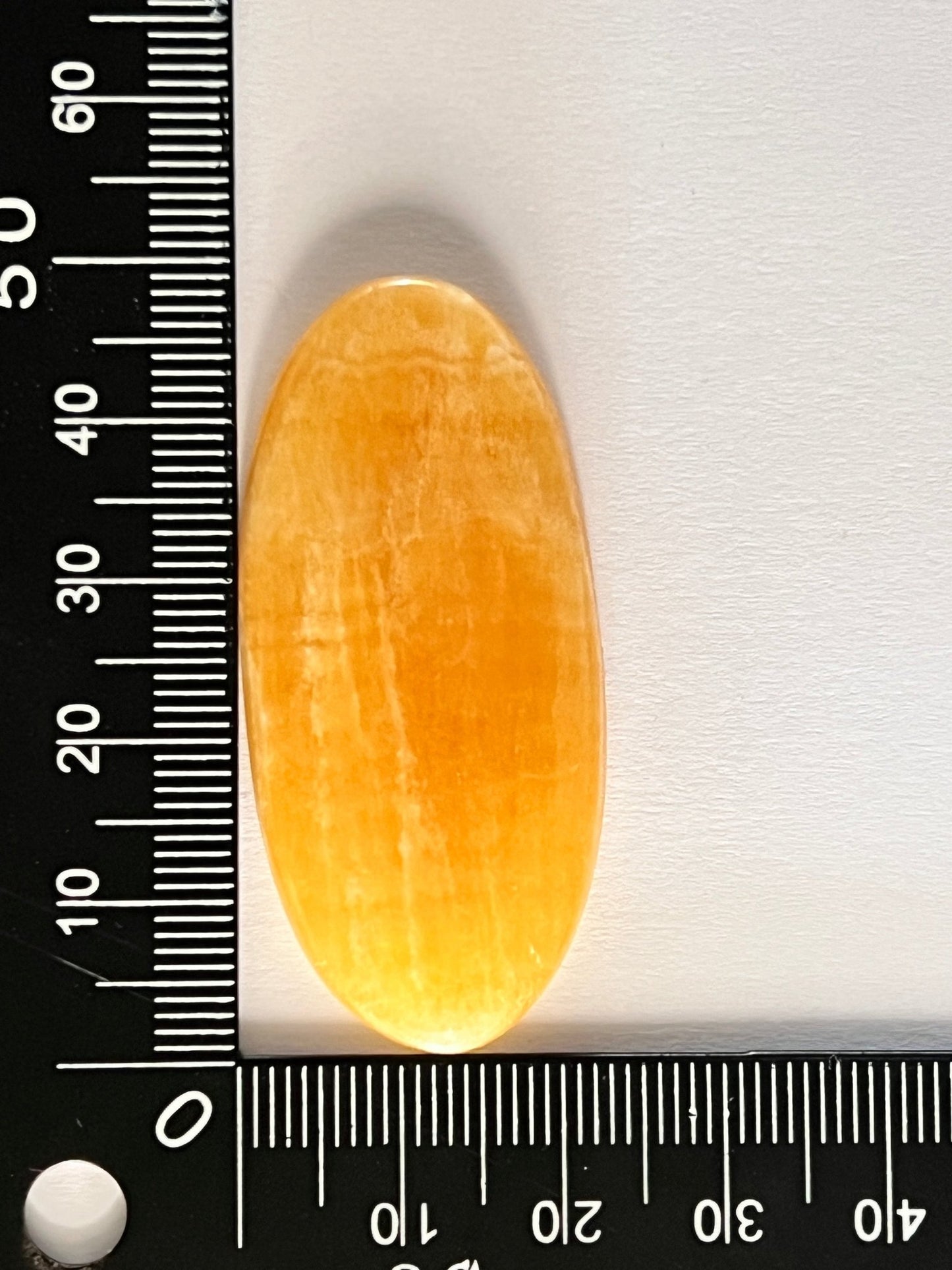 Aragonite Jaune n°1 (4,87 cm x 2,26 cm) - Solyluna Macramé