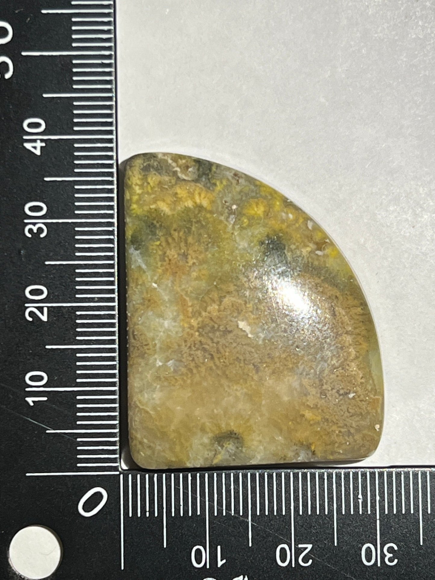 Bumble Bee n°3 (3,7cm x 3,1cm) - Solyluna Macramé