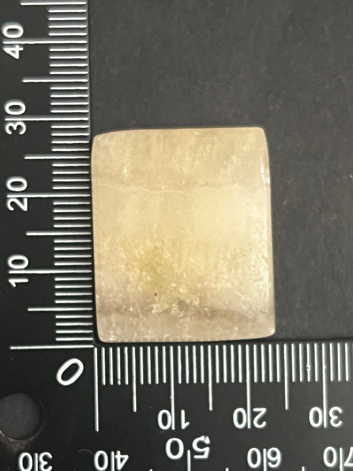 Calcite Zèbre n°4 (2,8cm x 2,5cm) - Solyluna Macramé