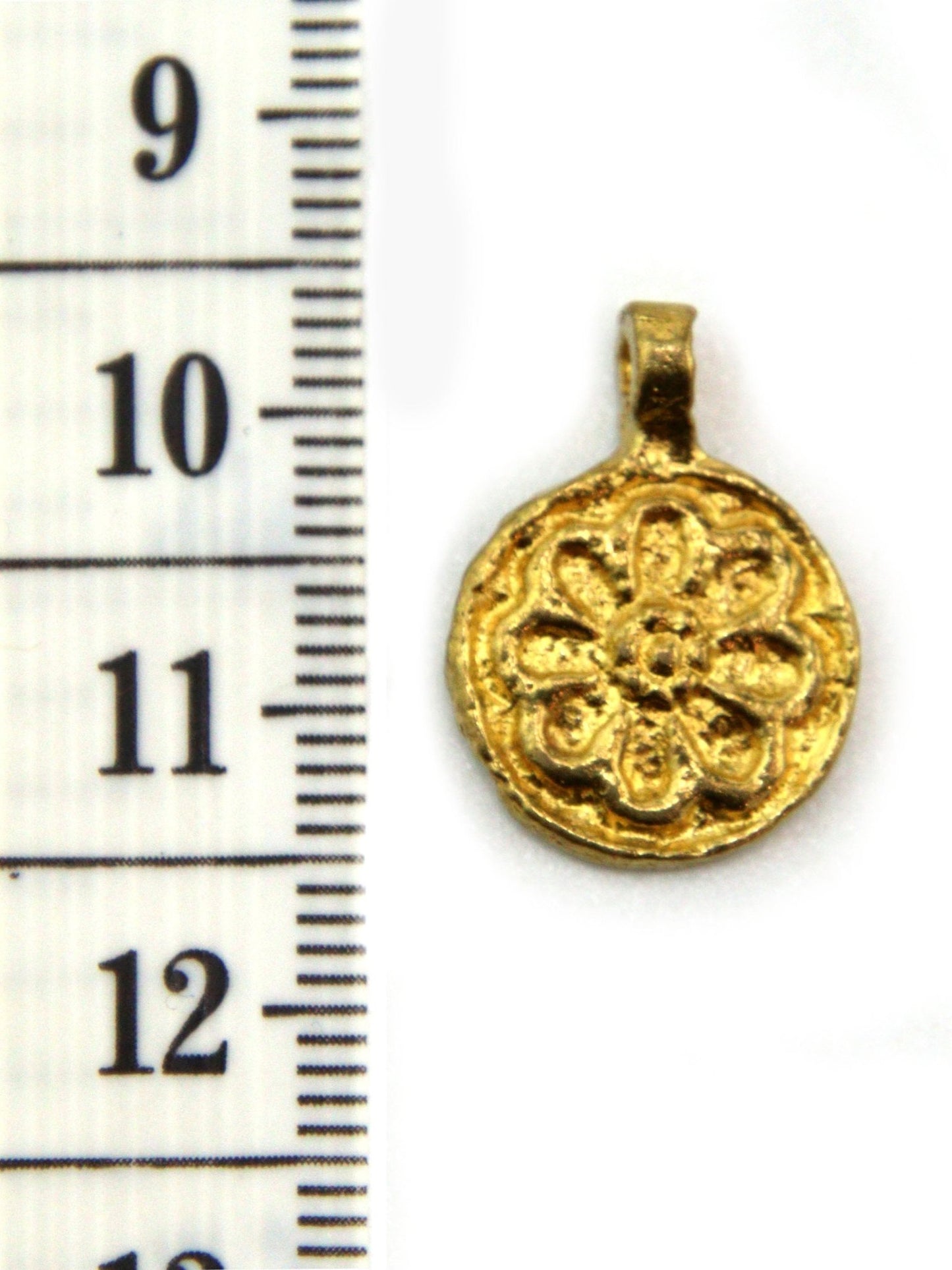 Charm médaillon fleur indien laiton 18 mm - Solyluna Macramé