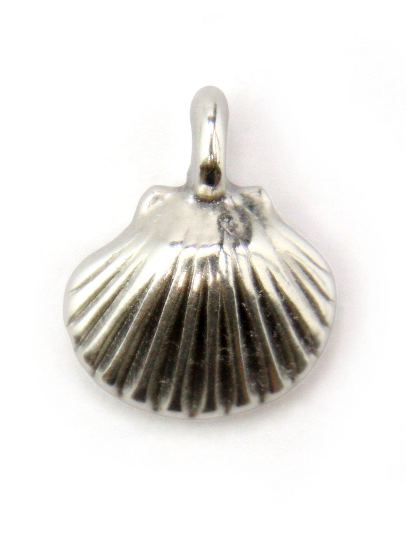 Charm coquille saint jacques zamak 10 mm
