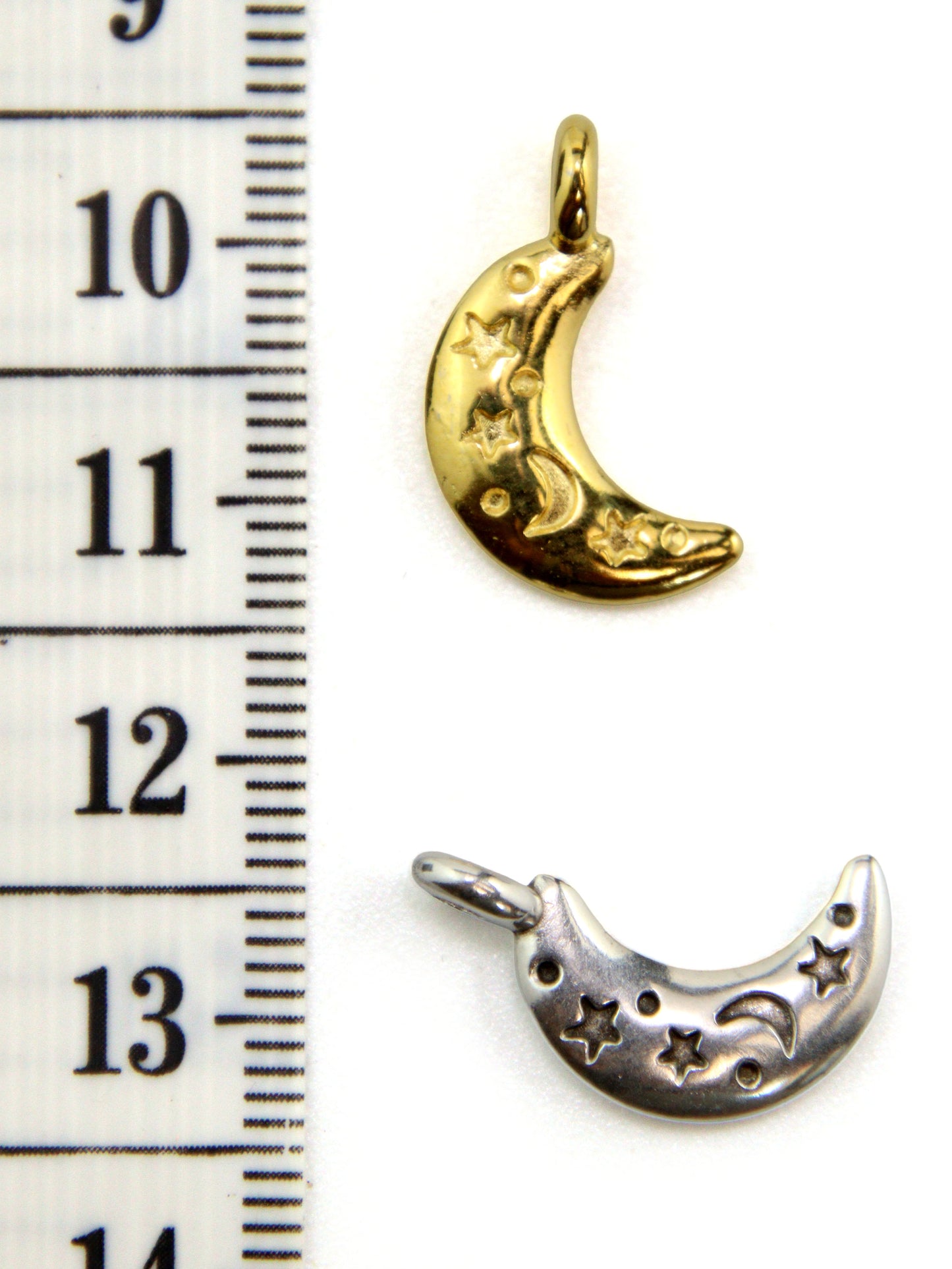 Charm croissant de lune étoilé 19 mm