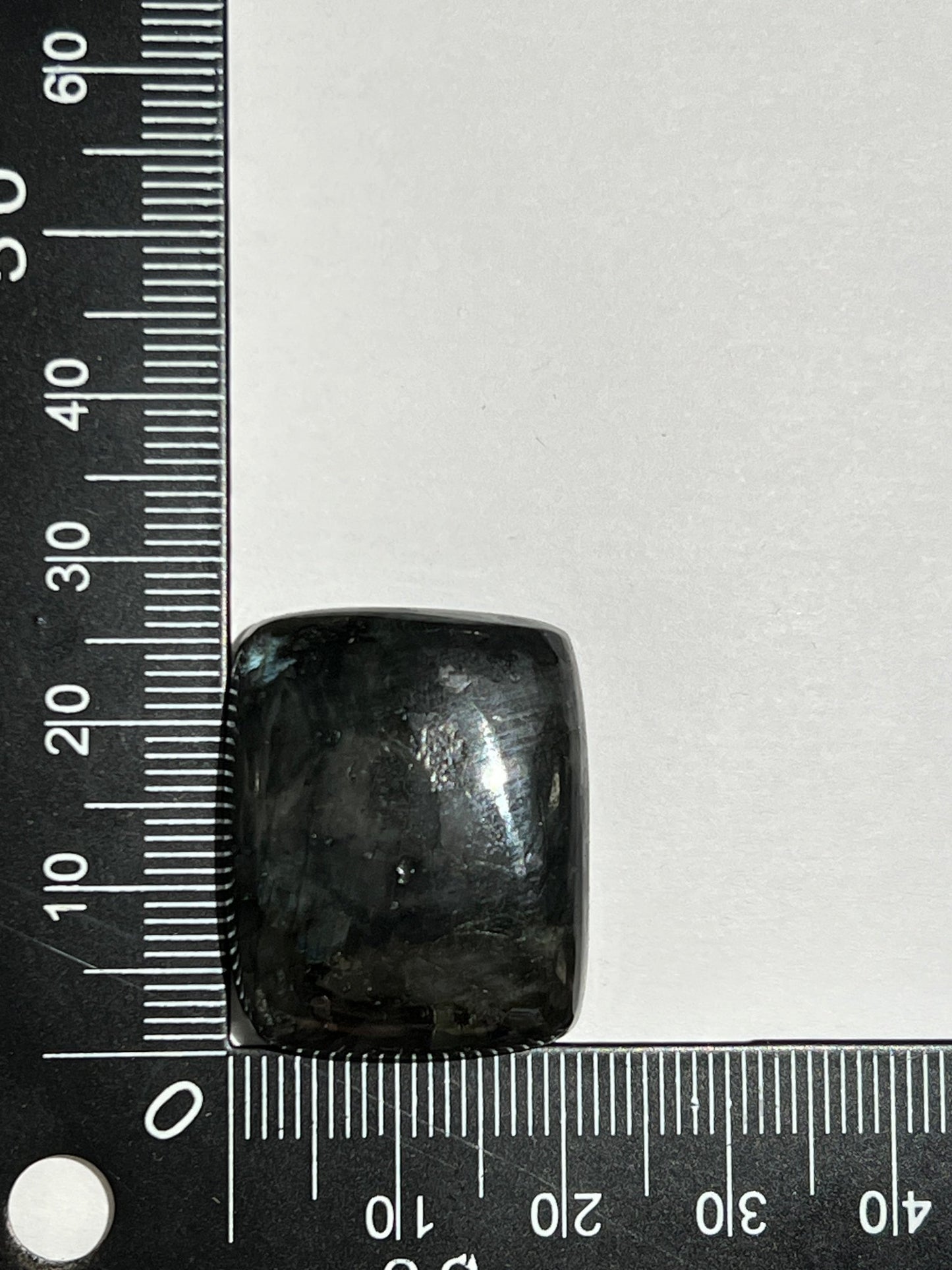 Larvikite n°3 (2,6cm x 2,1cm) - Solyluna Macramé