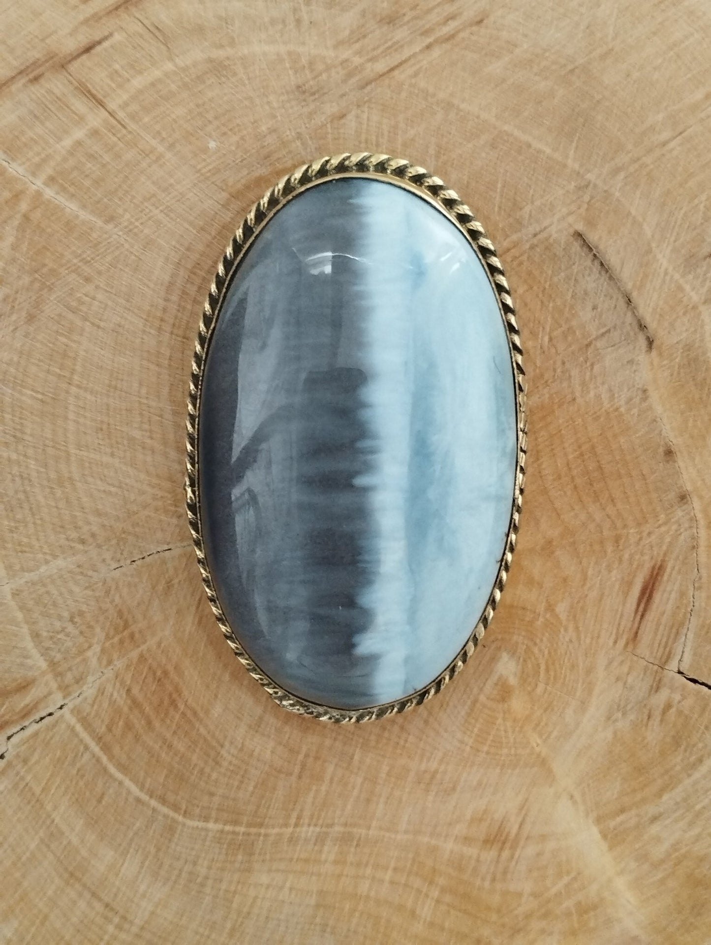 Opale Bleue sertie doré n°D5 (4cm x 2,3cm) - Solyluna Macramé