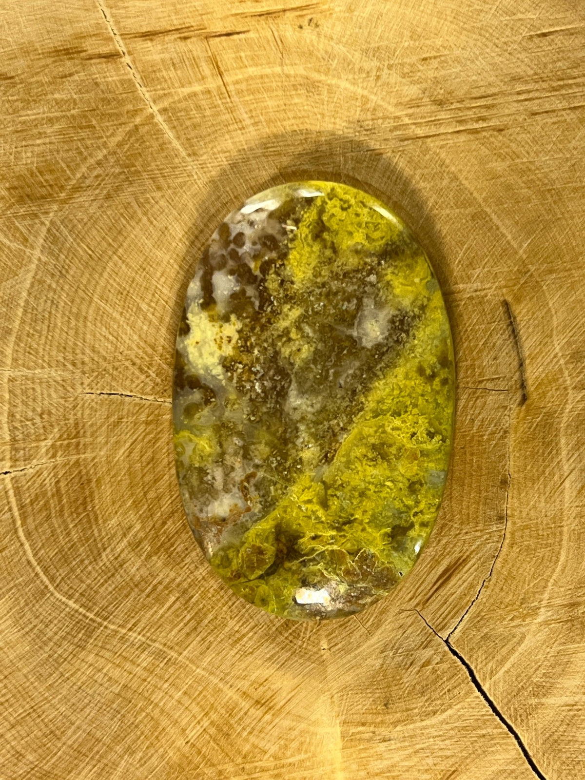 Opale Verte n°2 (4,2cm x 2,7cm) - Solyluna Macramé