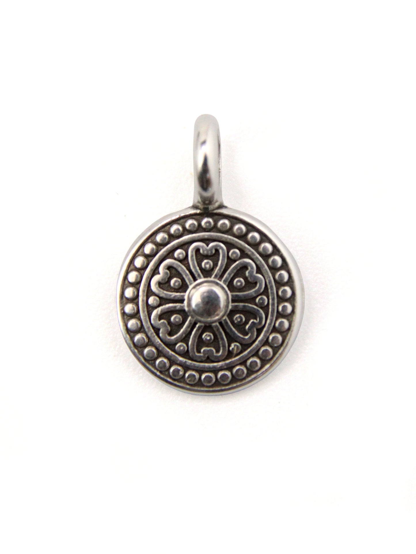 Charm rond trèfle zamak 13 mm