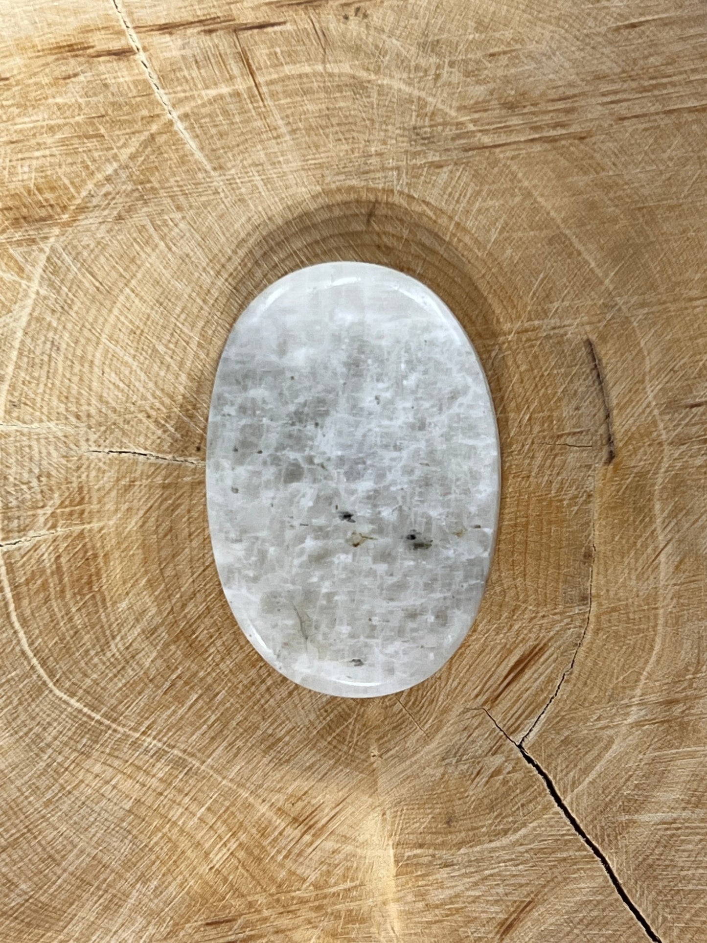 Pierre de Lune n°3 (3,5cm x 2,2cm) - Solyluna Macramé