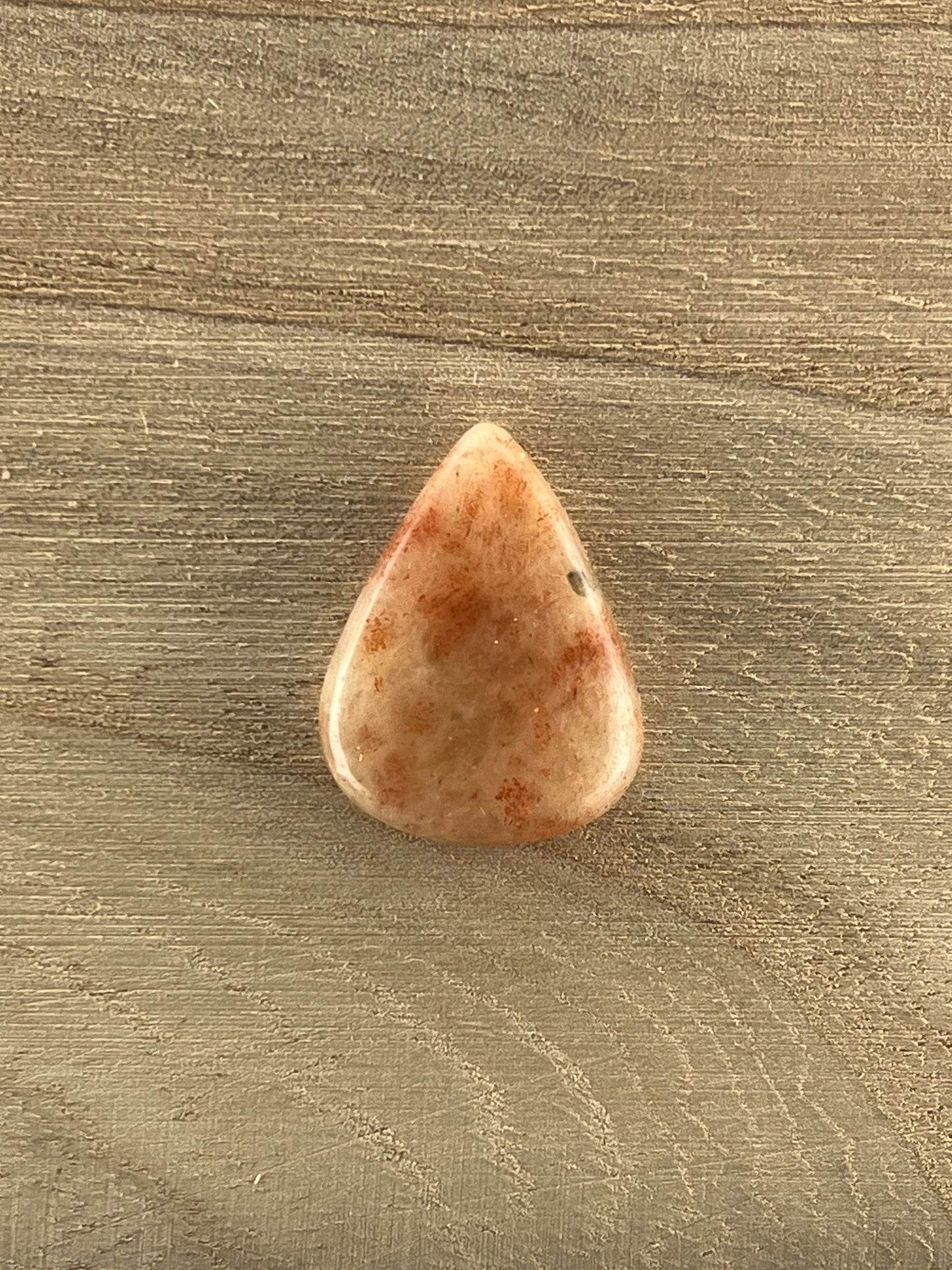 Pierre de Soleil n°2 (2,7cm x 2,1cm) - Solyluna Macramé