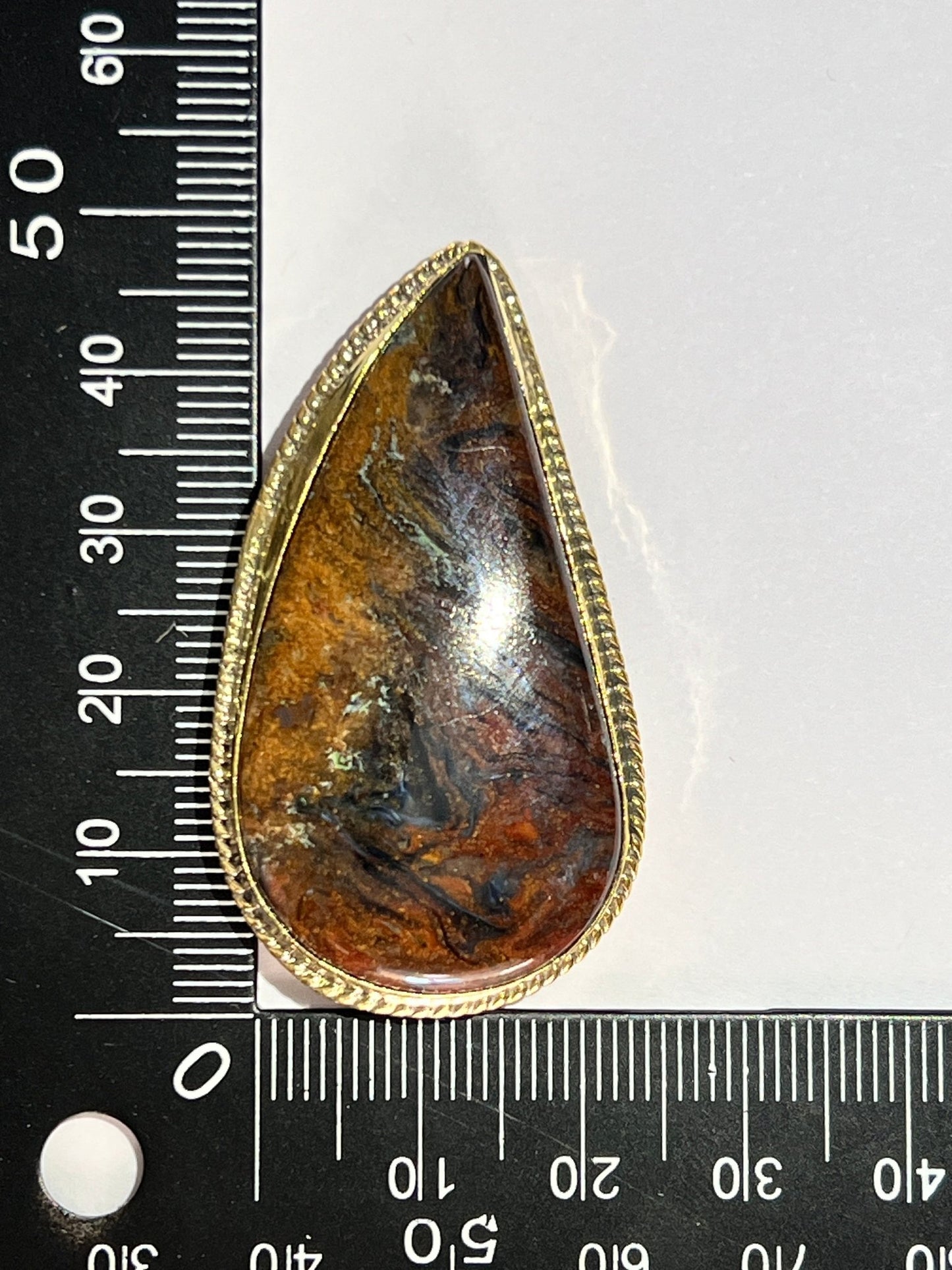 Piétersite sertie doré n°D1 (4,7cm x 2,7cm) - Solyluna Macramé