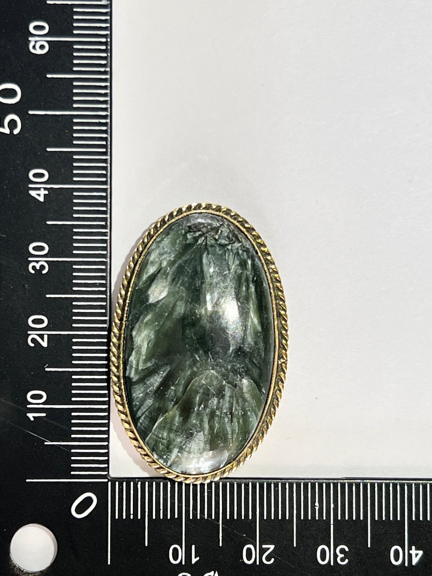 Séraphinite sertie doré n°D4 (3,7cm x 2,3cm) - Solyluna Macramé