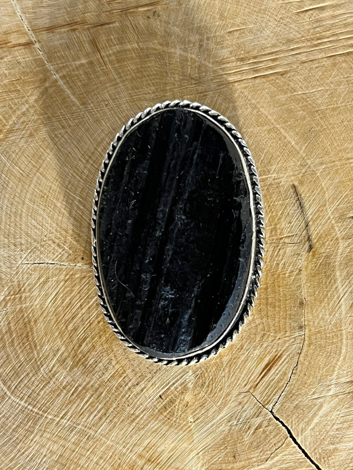 Tourmaline sertie argenté n°A3 (3,!cm x 2,(cm) - Solyluna Macramé
