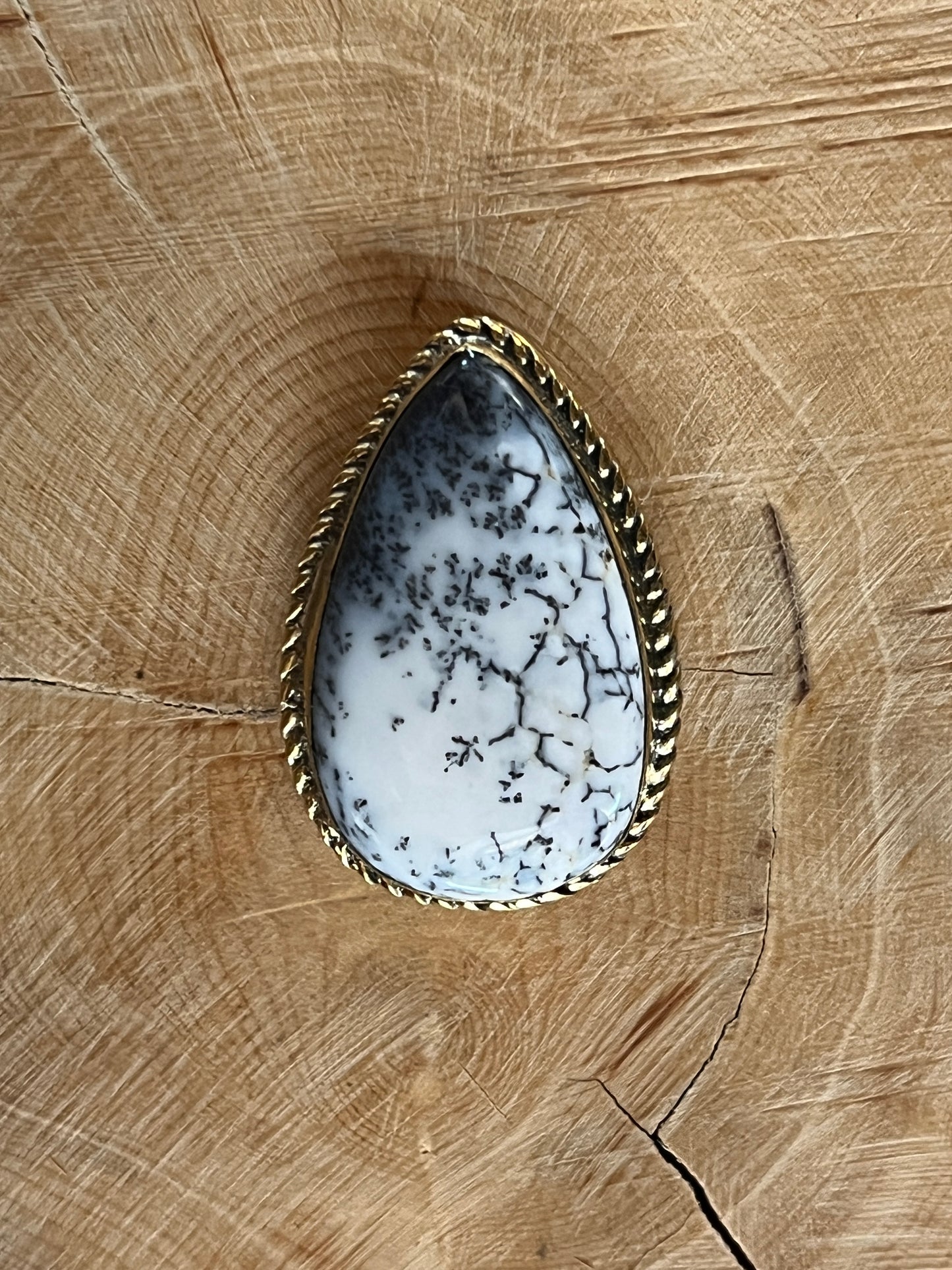 Dendrite sertie doré n°D3 (2,9cm x 1,7cm)