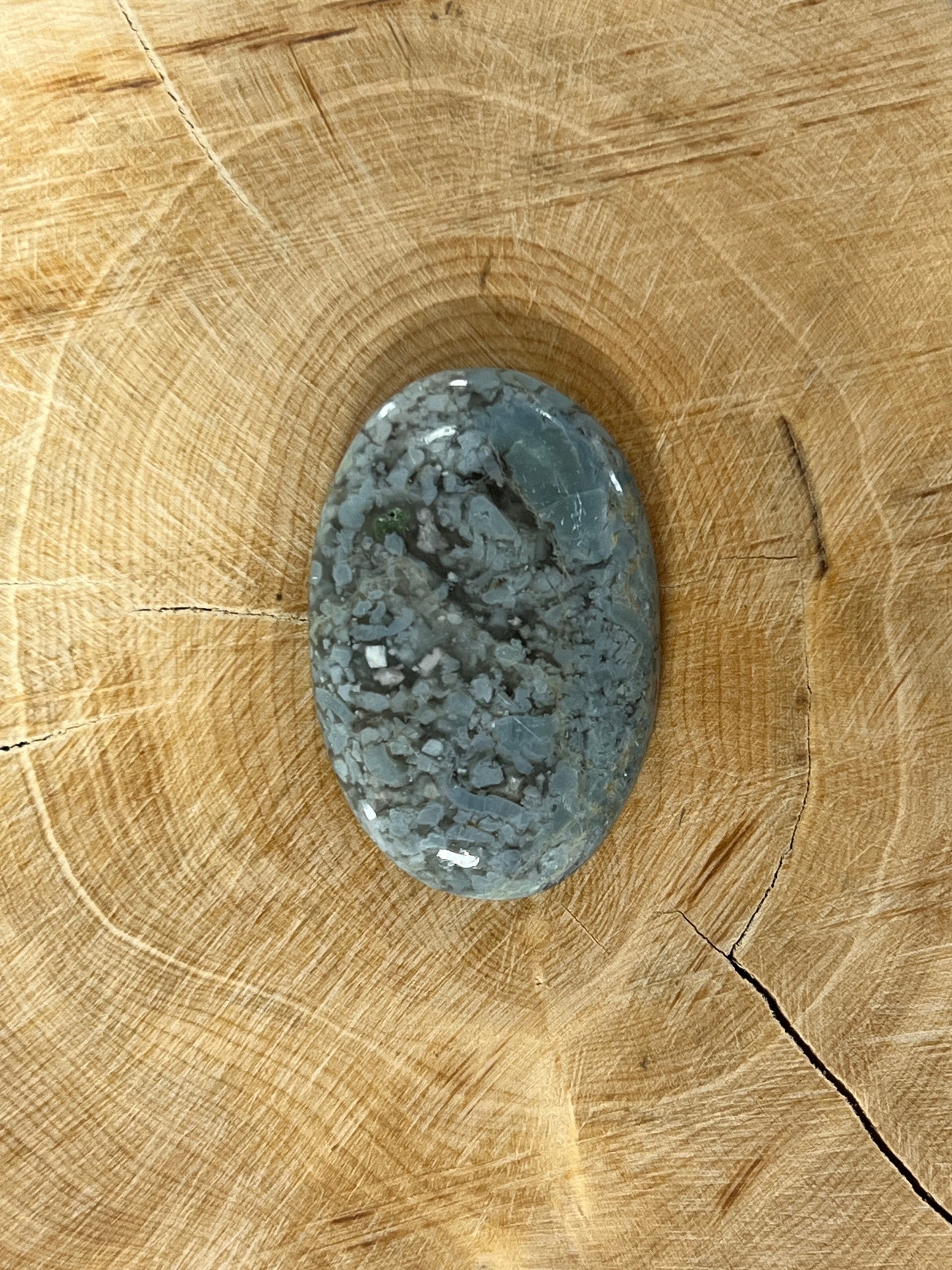 Opale Calcédoine n°3 (3,3cm x 2,2cm)
