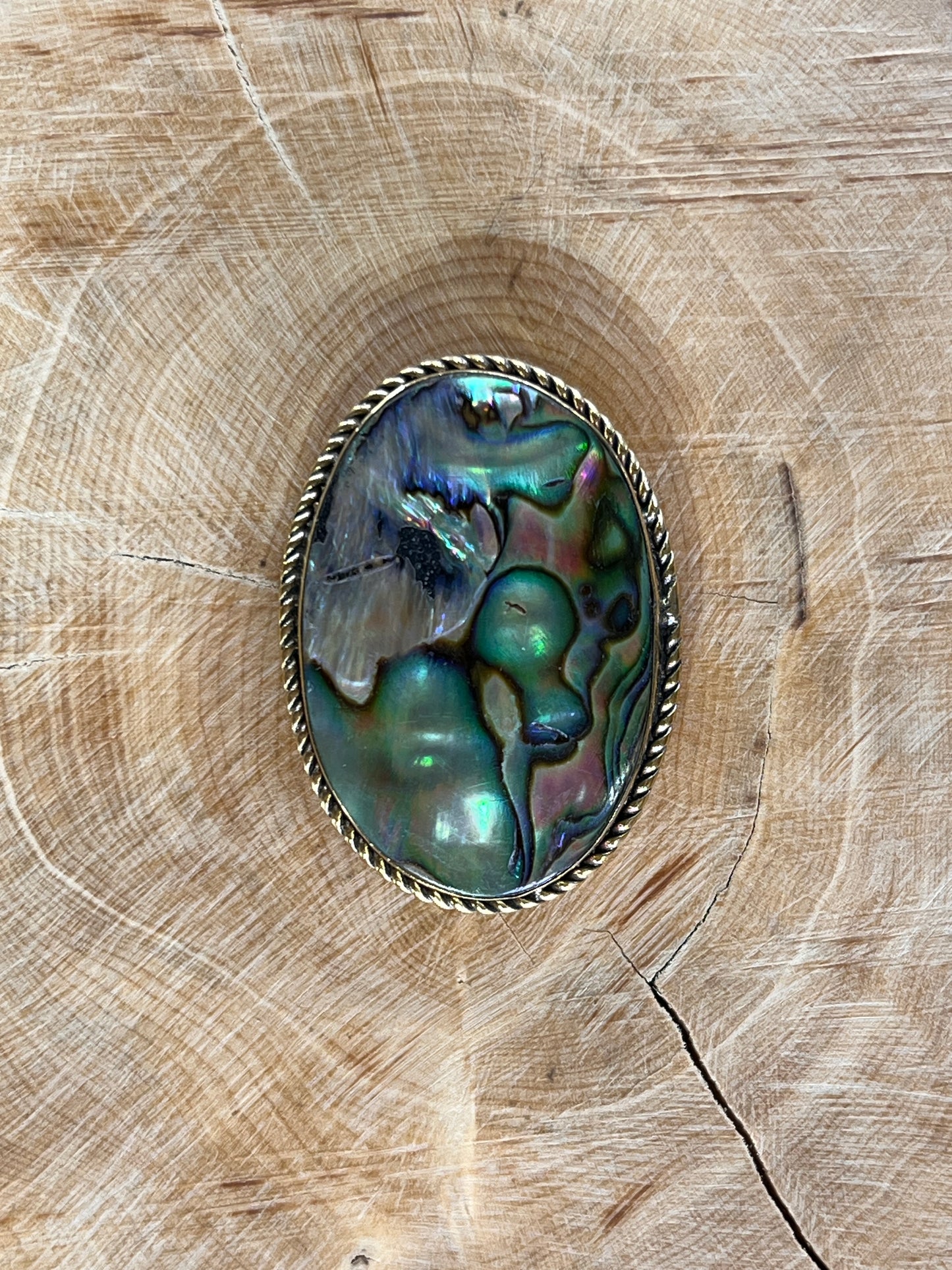 Abalone Shell sertie doré n°D2 (3,5cm x 2,5cm)