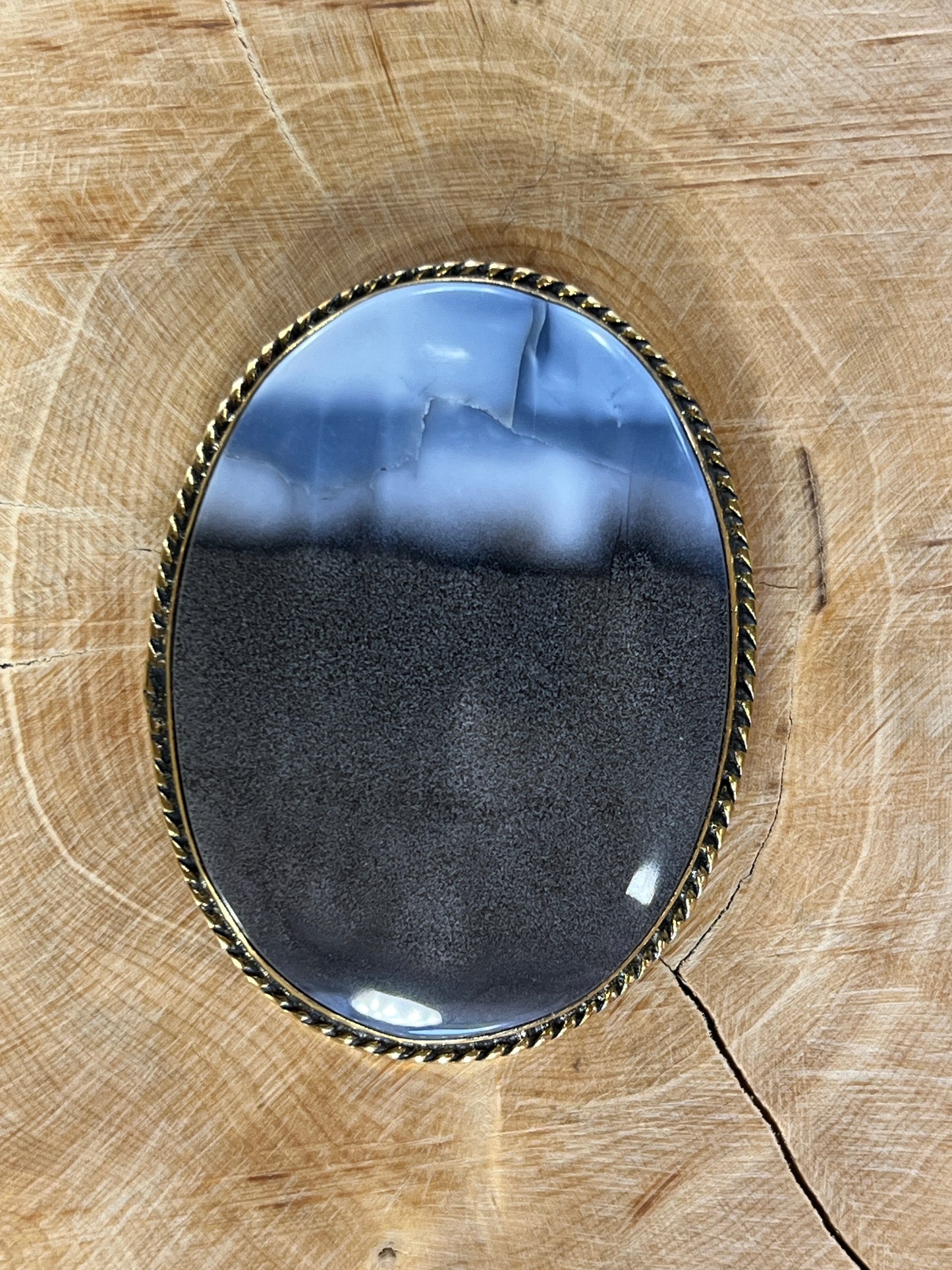 Opale Bleue sertie doré n°D2 (4,9cm x 3,7cm)