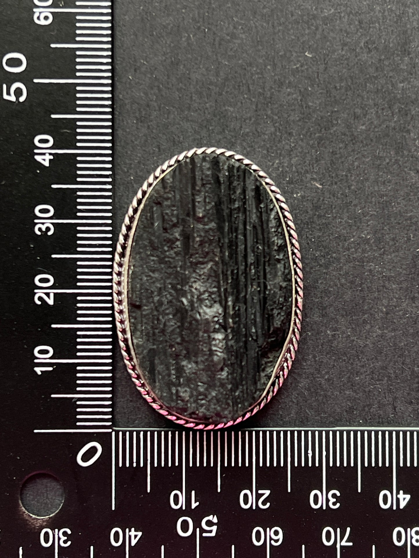 Tourmaline sertie n°1 (4,1cm x 2,8cm)