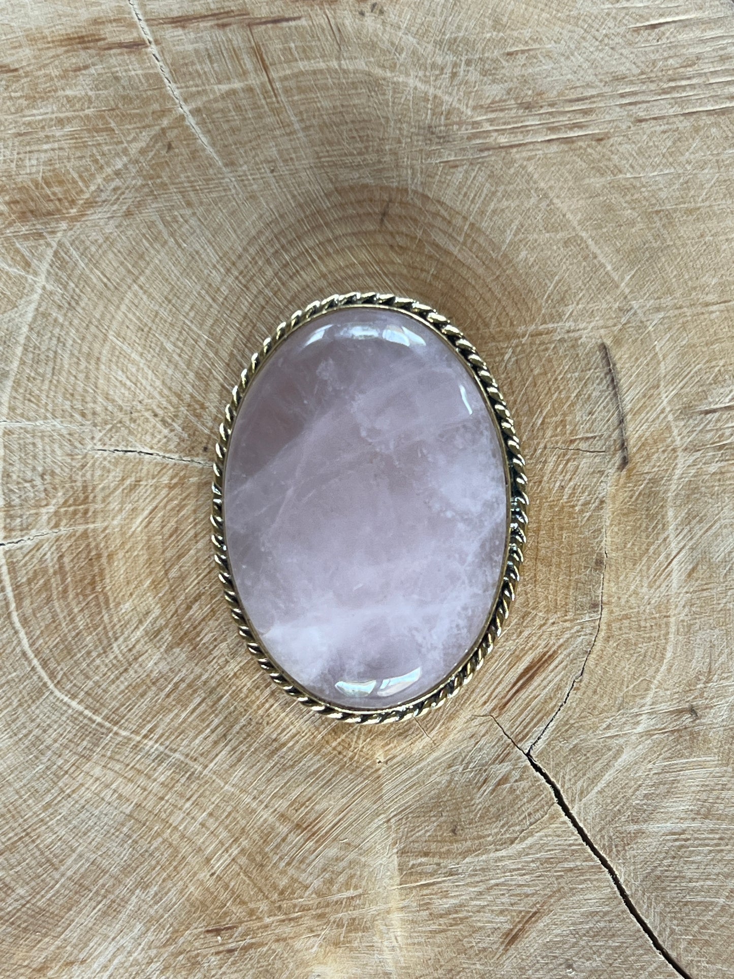 Quartz Rose sertie doré n°D3 (3,3cm x 2,5cm)