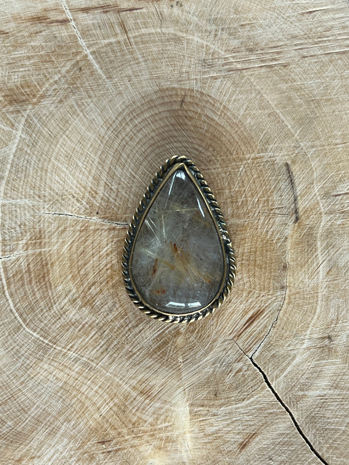 Quartz Rutile sertie doré n°D2 (2,7cm x 1,9cm)