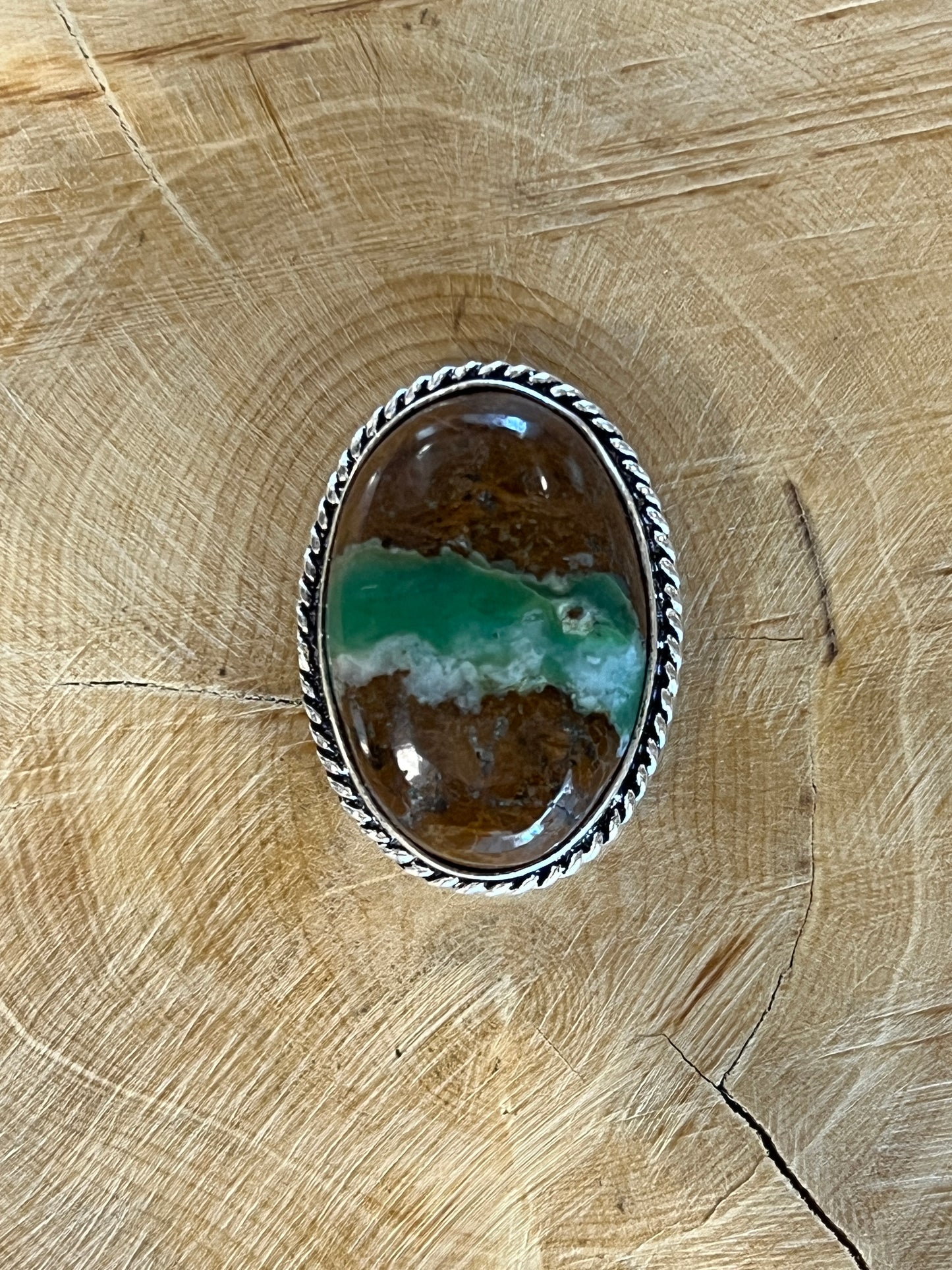 Chrysoprase sertie argenté n°A4 (2,9cm x 2,1cm)