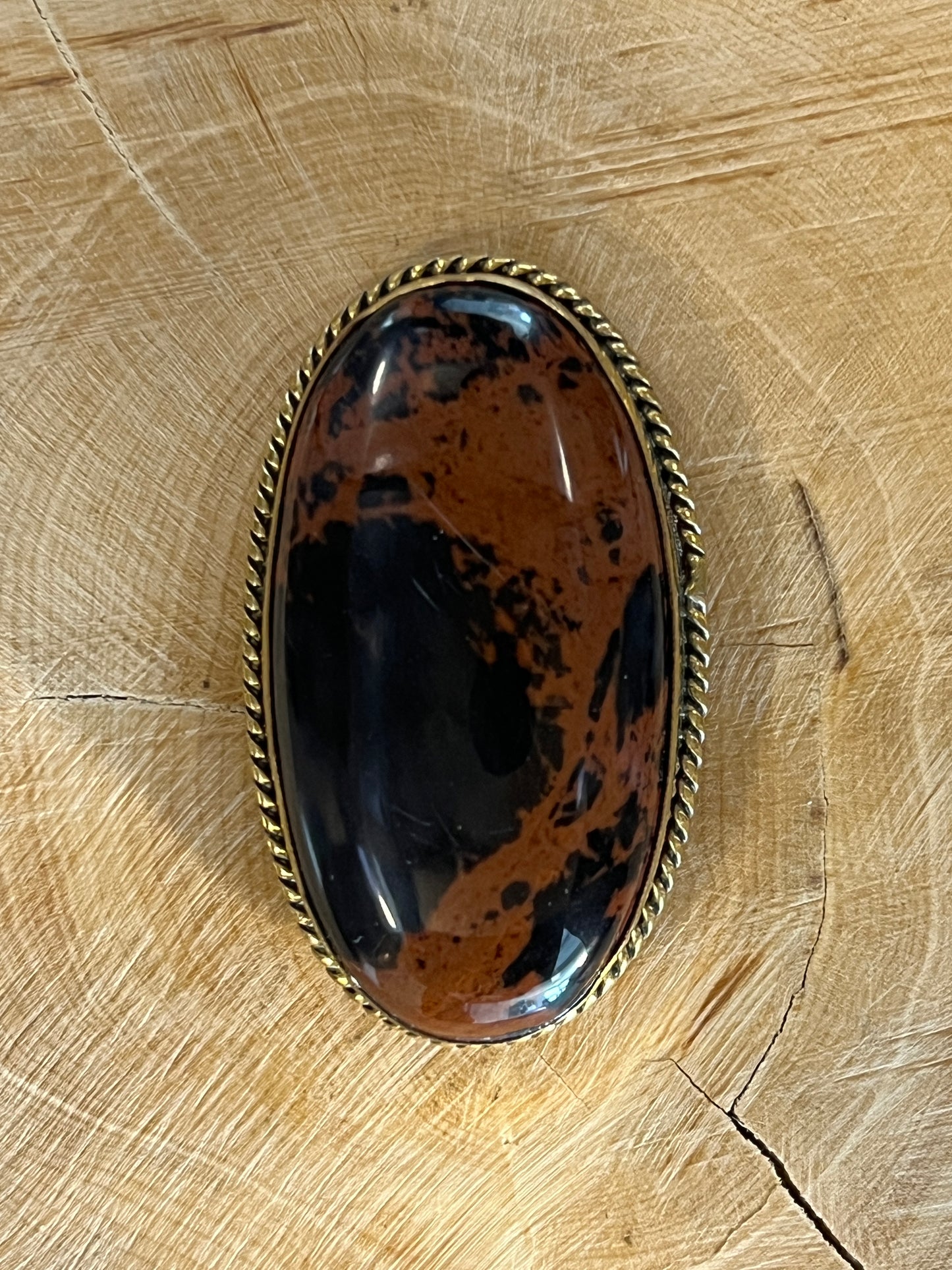 Obsidienne sertie doré D°3 (4,1cm x 2,4cm)