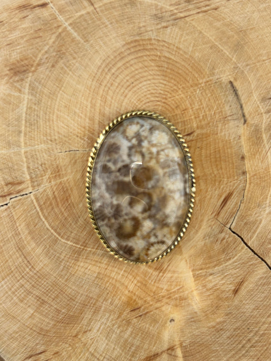 Fossile Corail sertie doré n°D5 (3,4cm x 2,4cm)