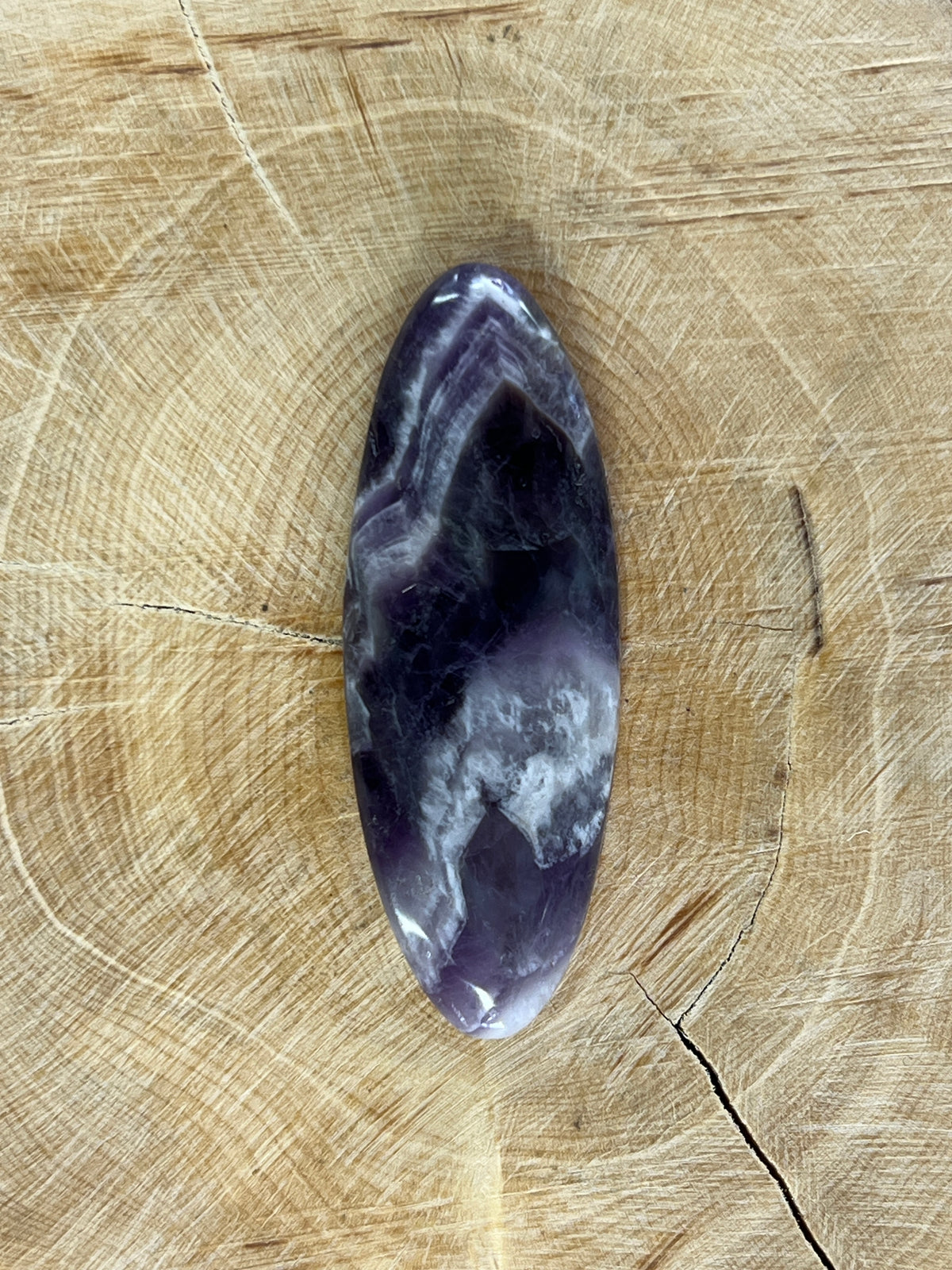 Améthyste Chevron n°3 (4,7cm x 1,7cm)